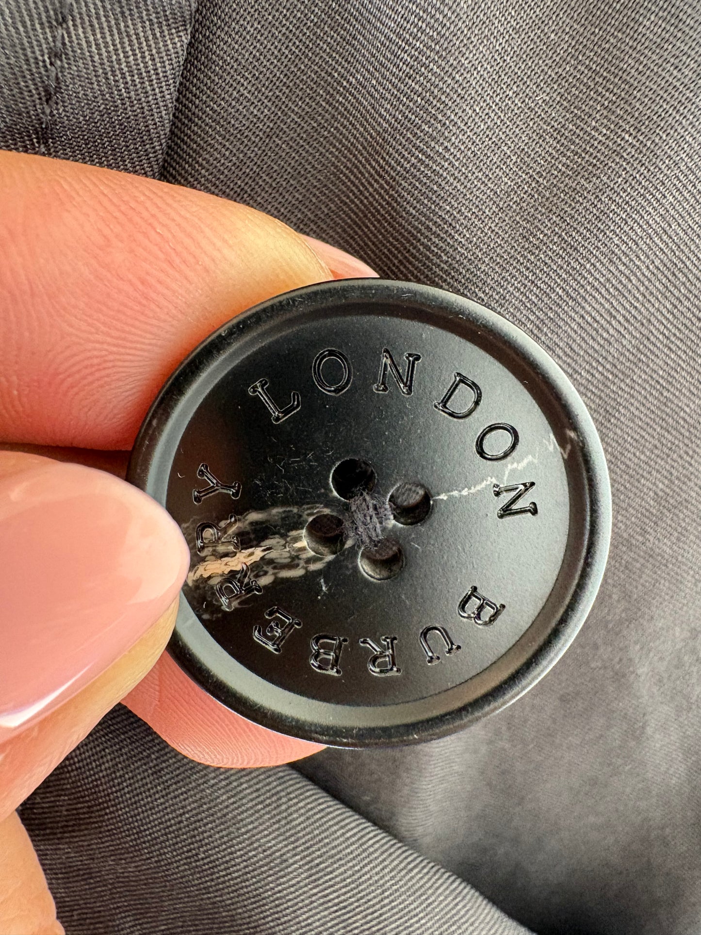 Trench negru Burberry impermeabil cu aplicații din piele naturală