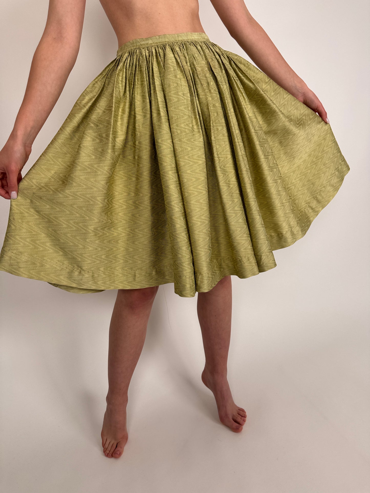 Fustă vintage seaweed green din brocart de mătase naturală