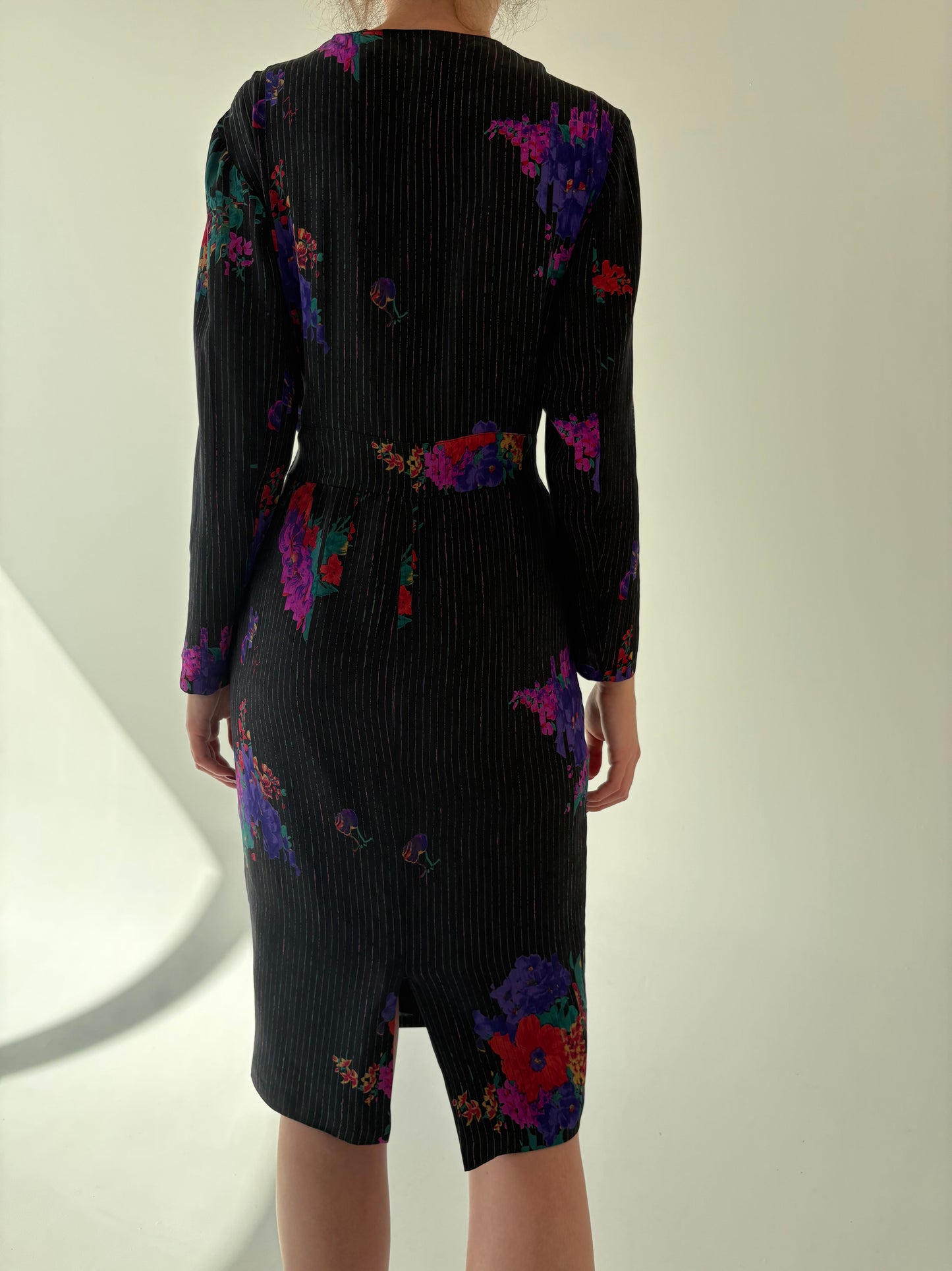 Rochie vintage italiană din mătase naturală cu talie ultra marcată și buzunare