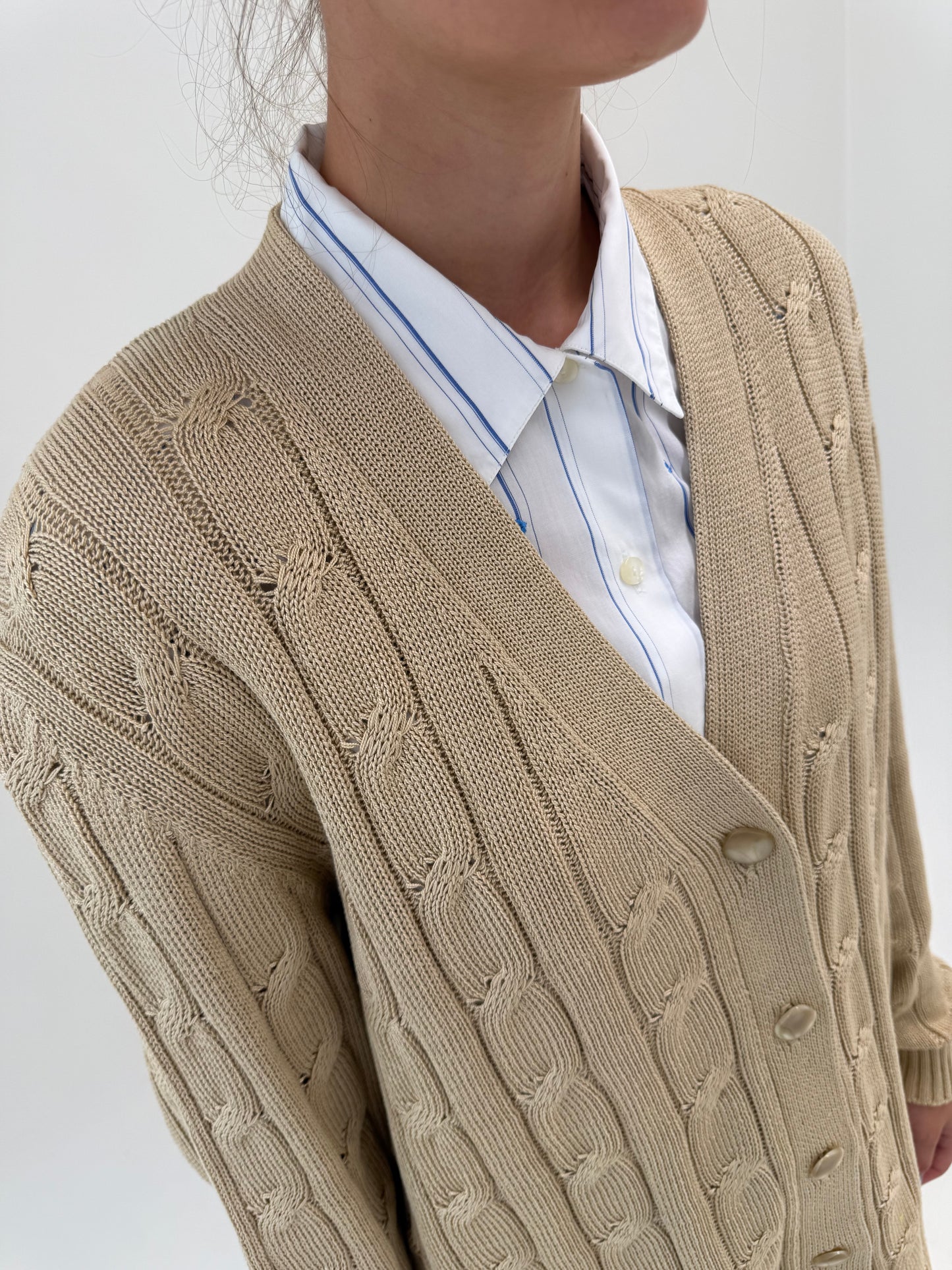 Cardigan camel cu torsade din bumbac de gramaj mare excepțional