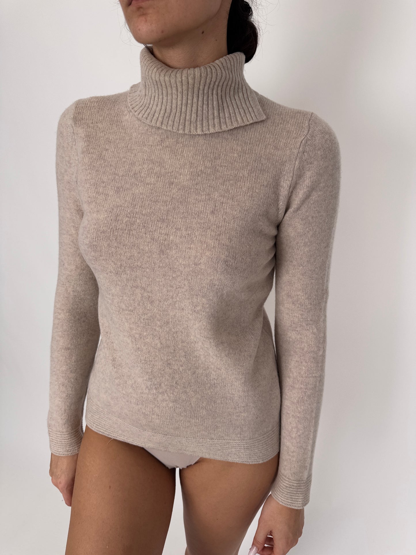 Maleta light nude din lana de extrafina de gramaj mare
