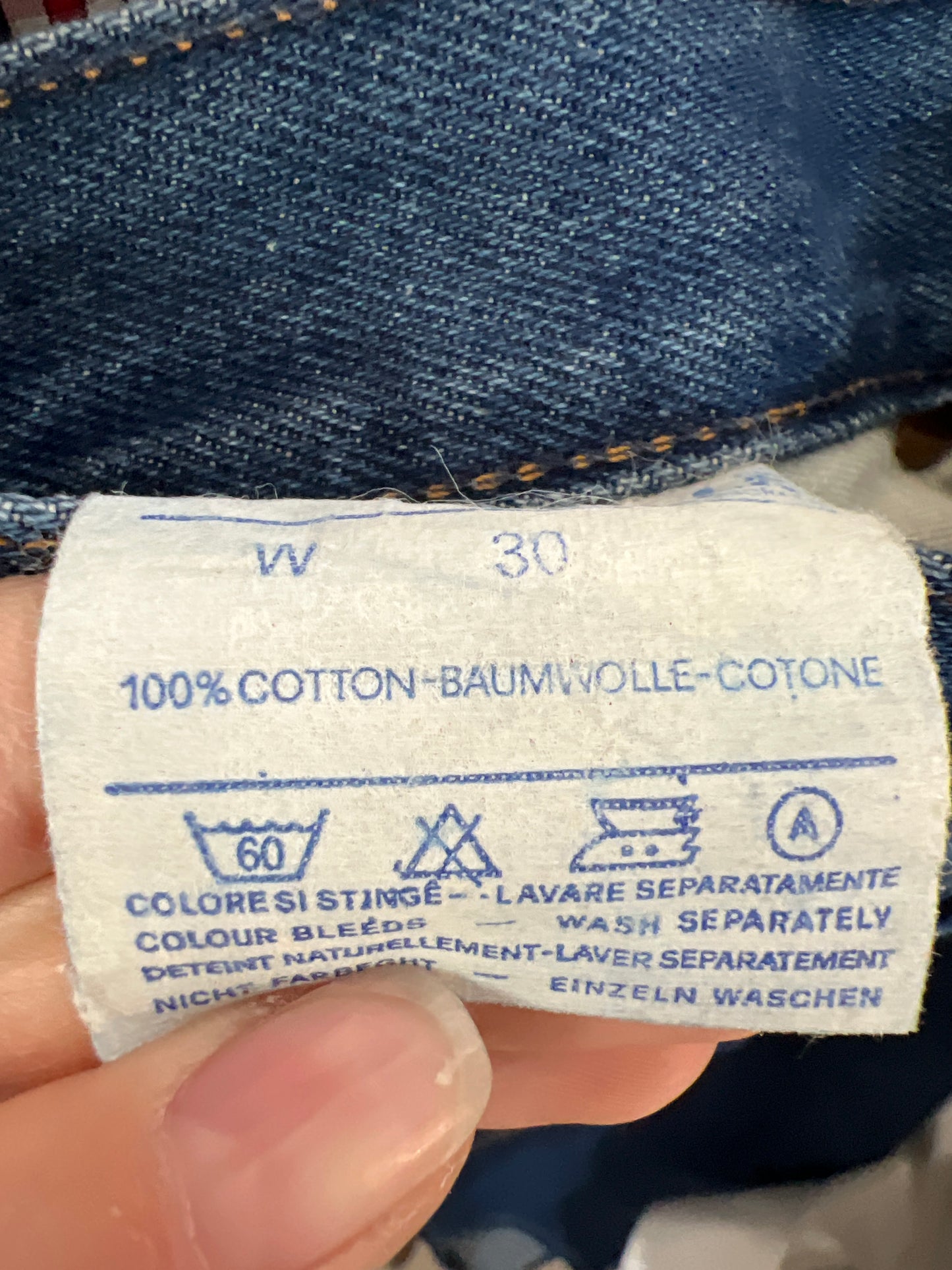 Fustă vintage din jeans raw cu ținuta și talie ultra înaltă