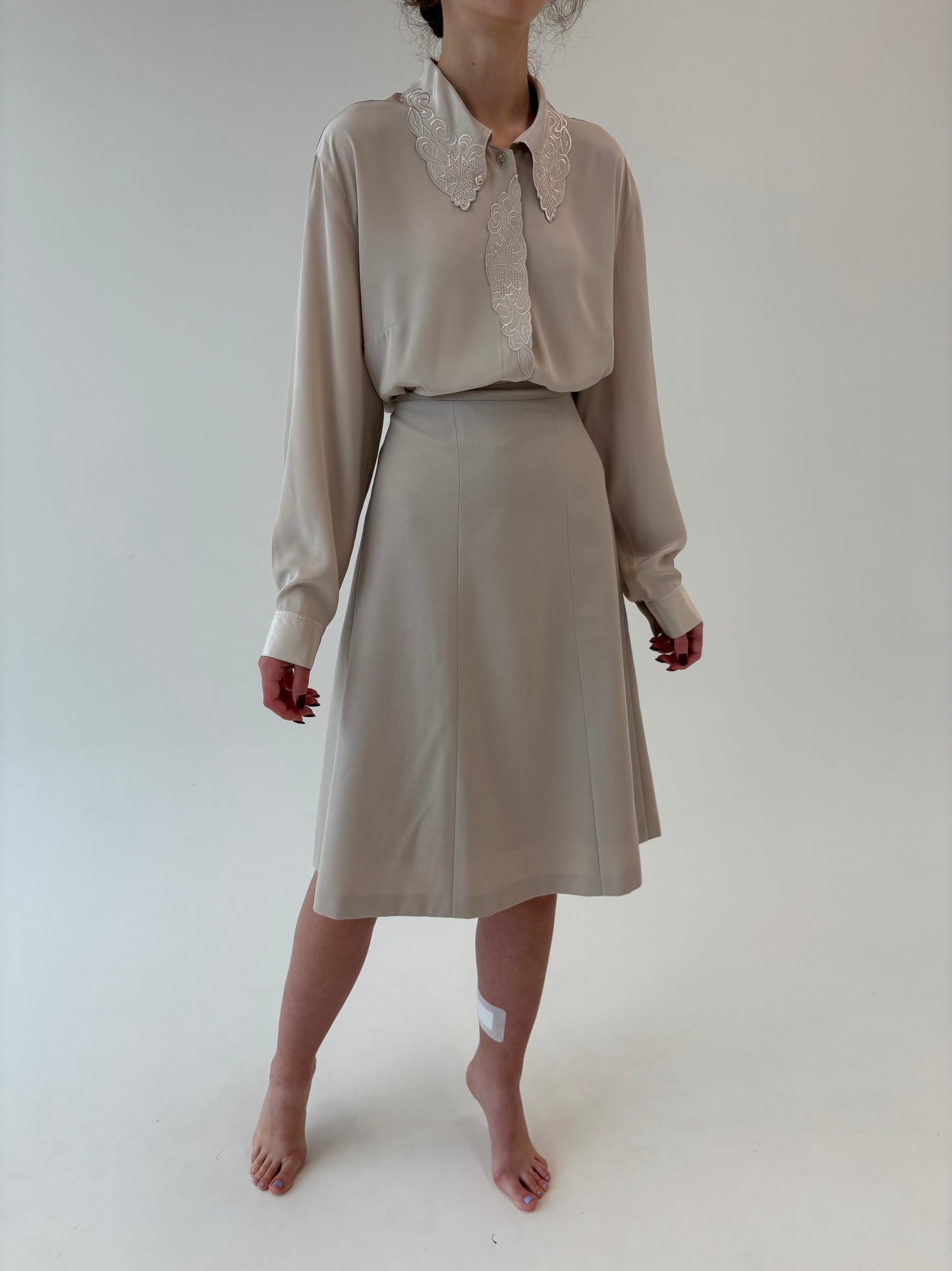 Fustă cu talie ultra înaltă marcată off white din stofă de lana extrafina