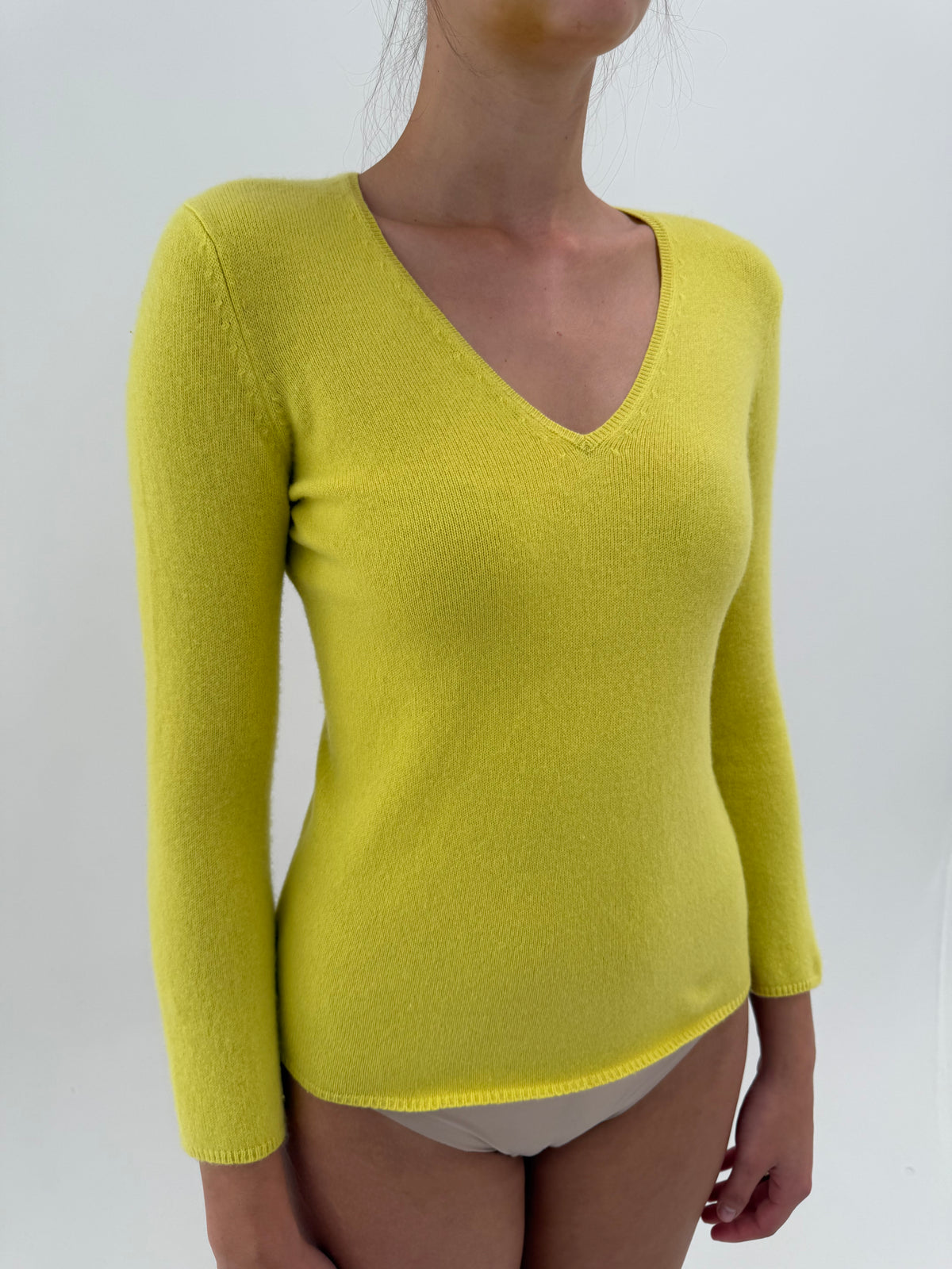Pulover din cașmir în anchior lime yellow petite