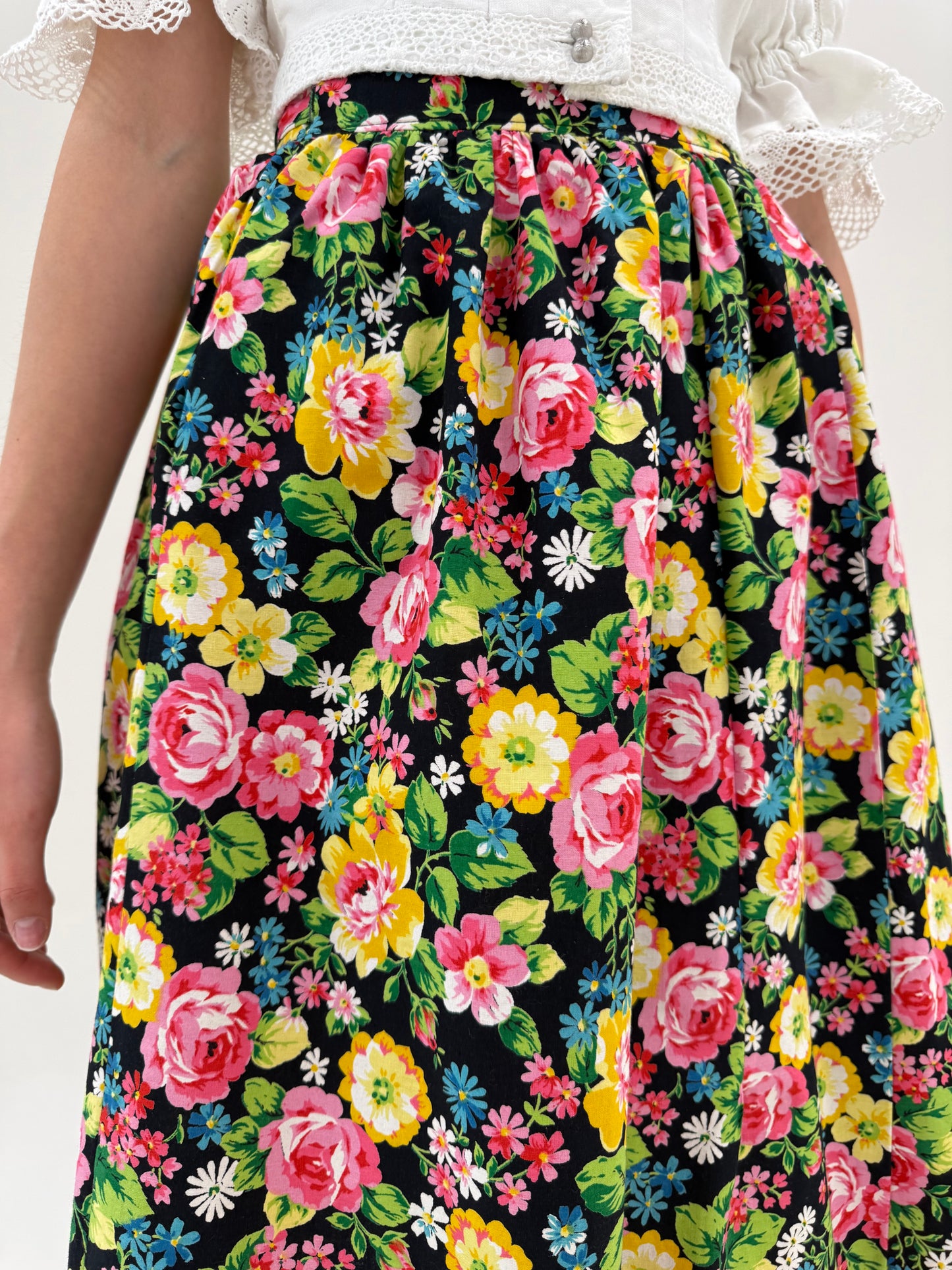 Fustă cu pent floral superb din pânză cu talie ultra înaltă elastică midi
