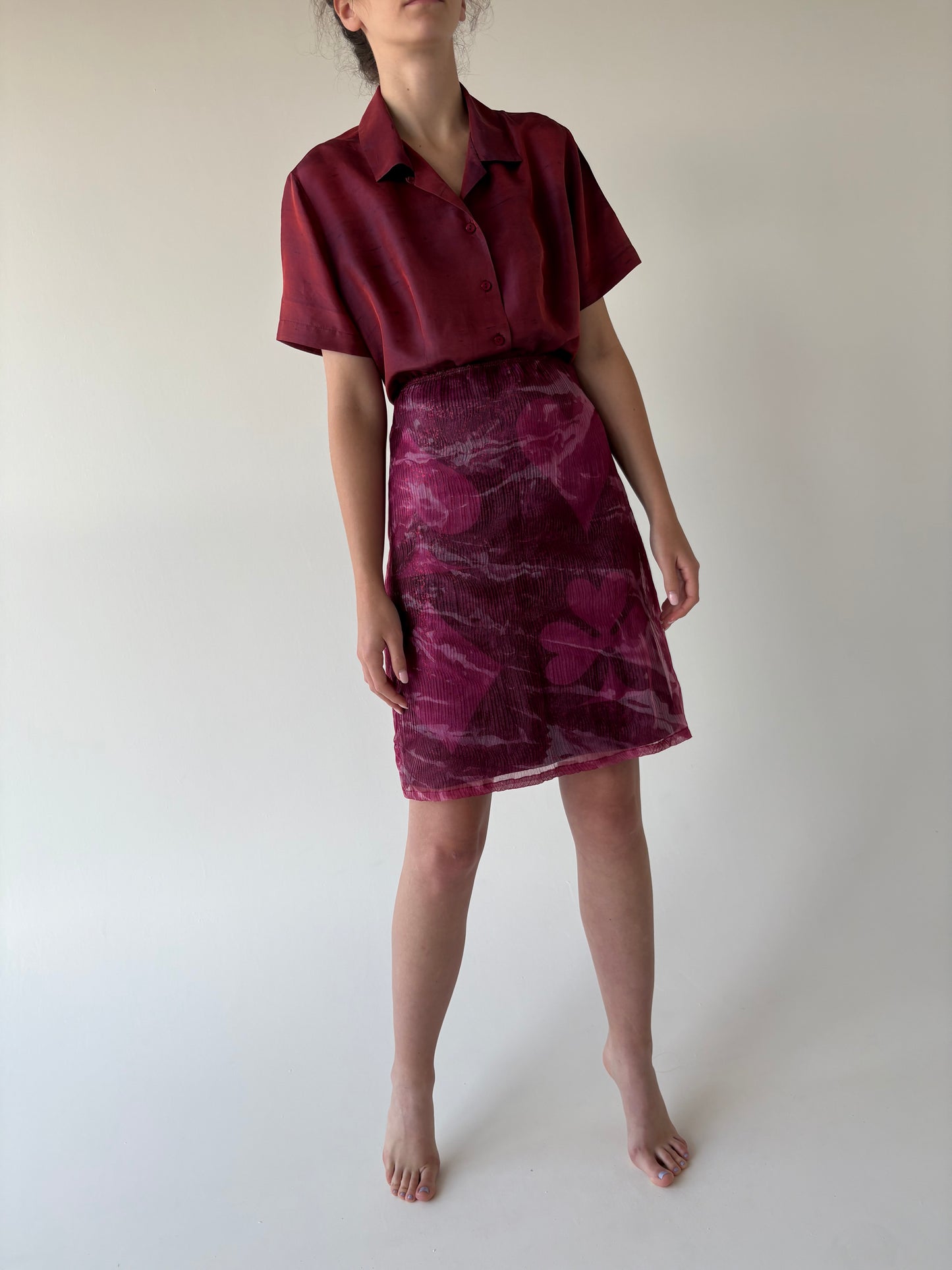 Fustă deosebită din organza texturată în tonuri de fucsia