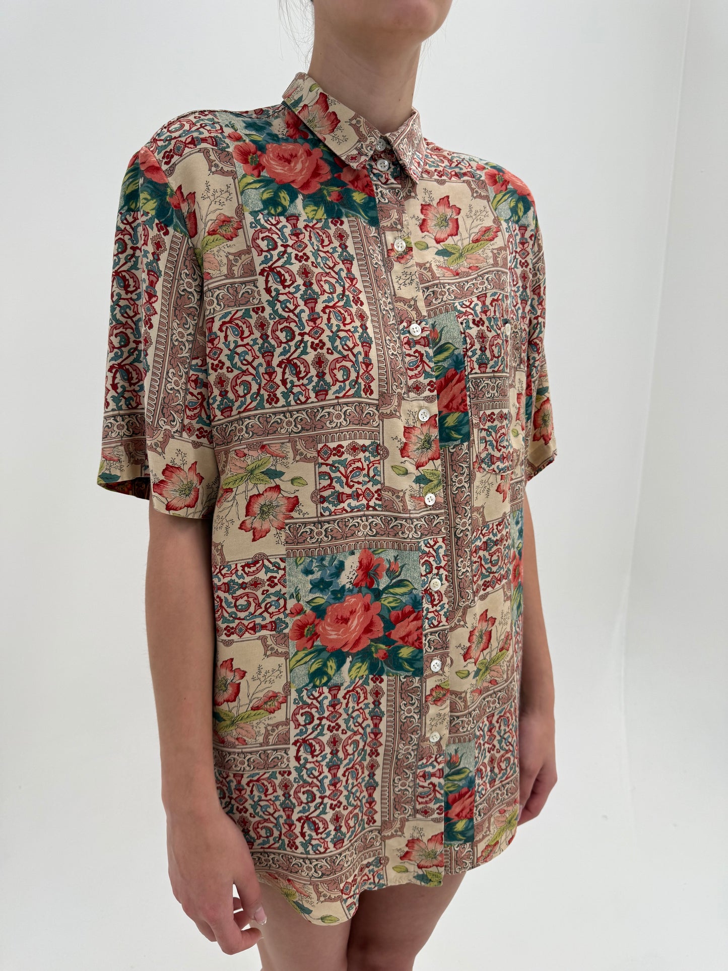 Cămașa vintage camel din panzica mătase naturală raw cu print superb