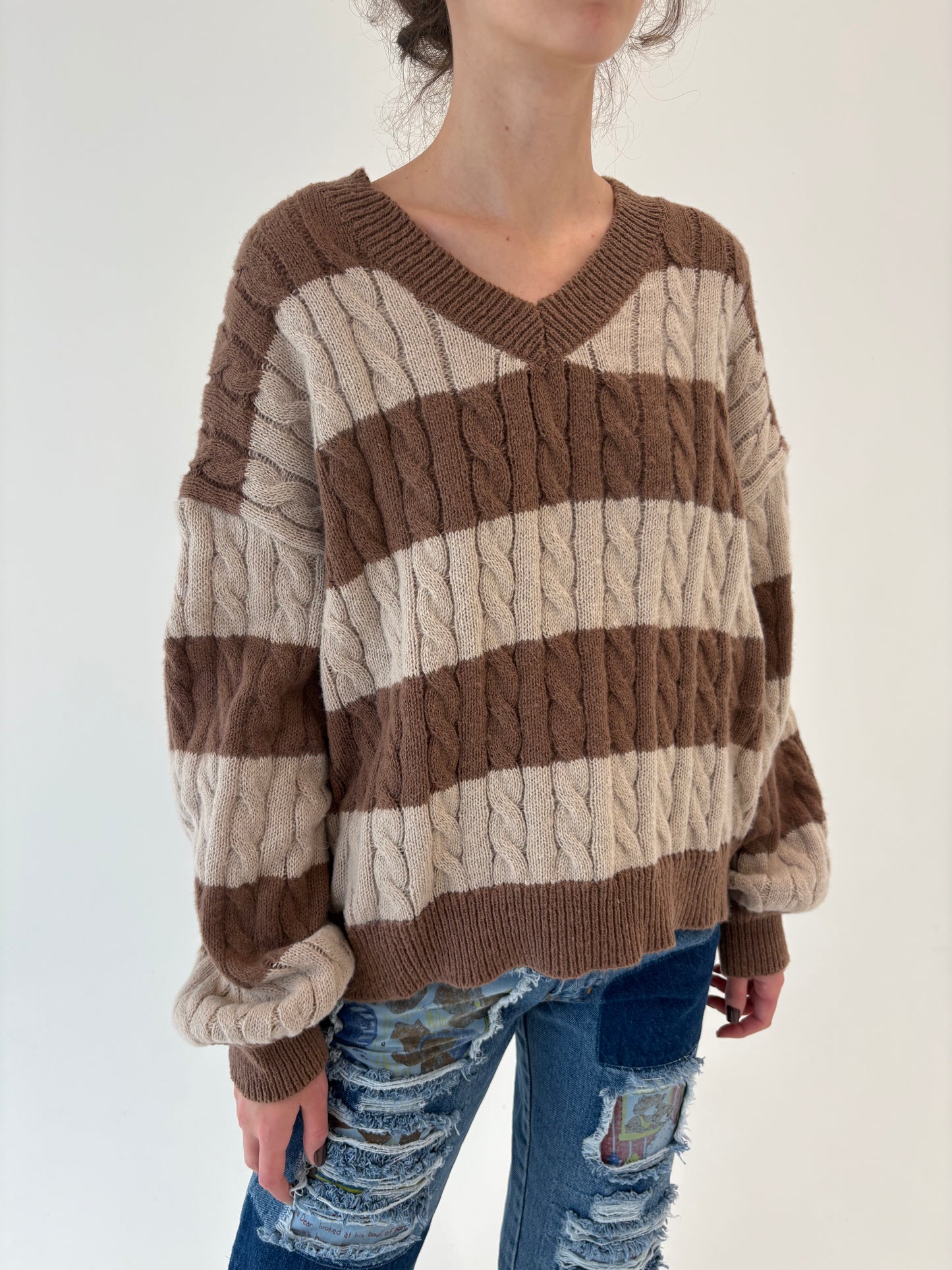 Pulover în croi oversized cu torsade din lana extrafina de gramaj super mare