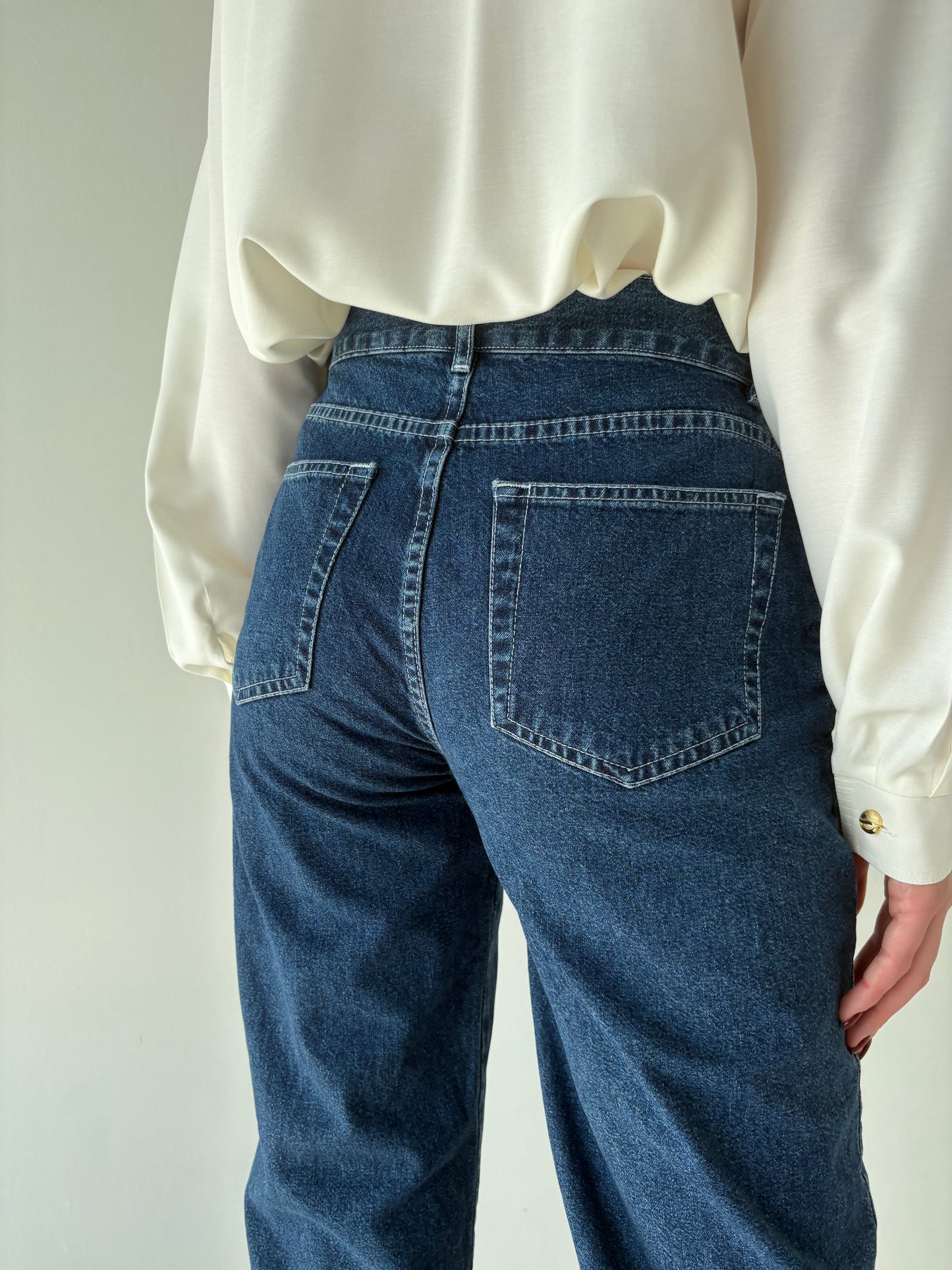 Jeans vintage straight leg dark wash cu talie înaltă