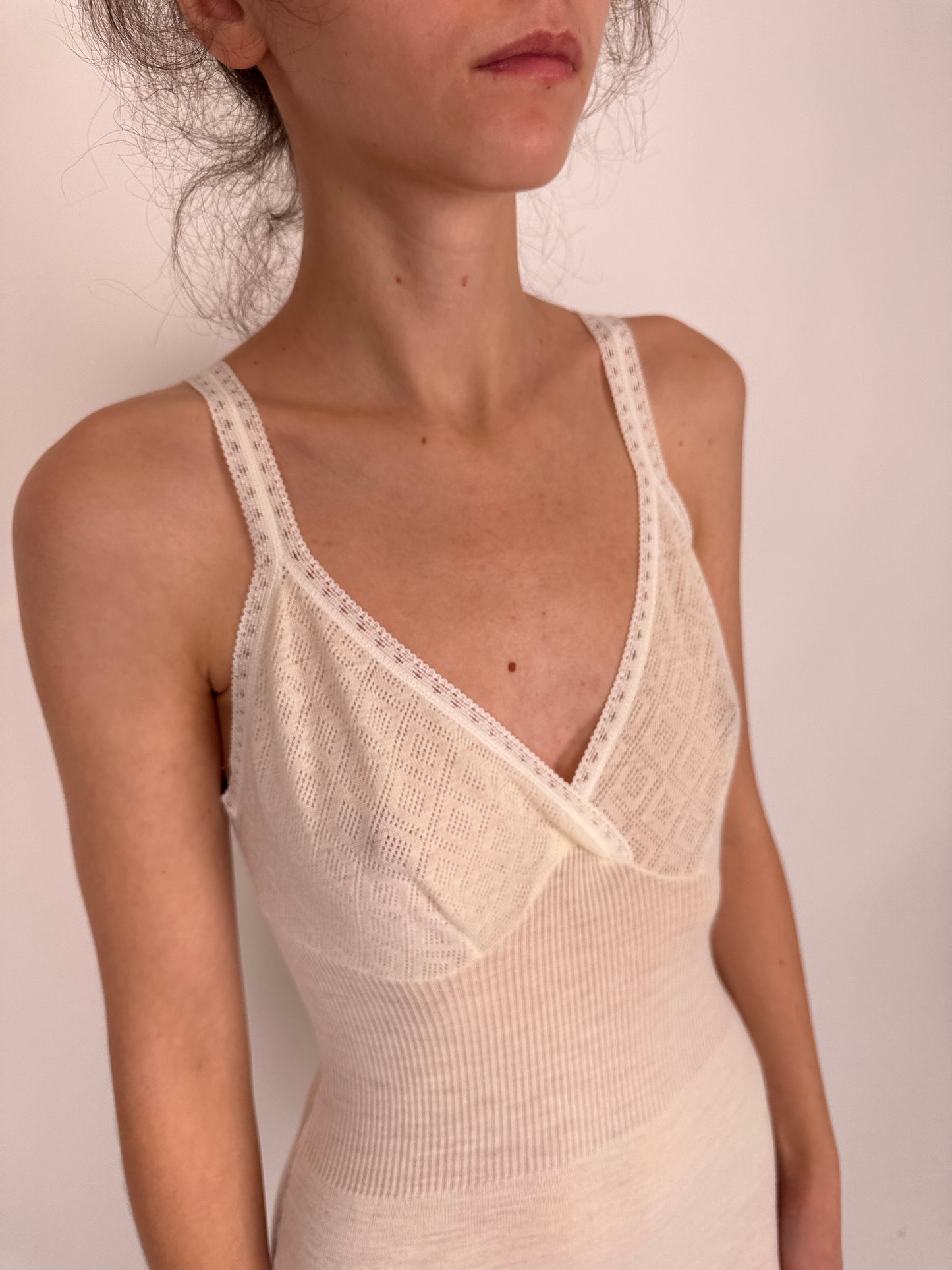 Top/Furou cambrat din mix de lana merino extrafina irestringibila