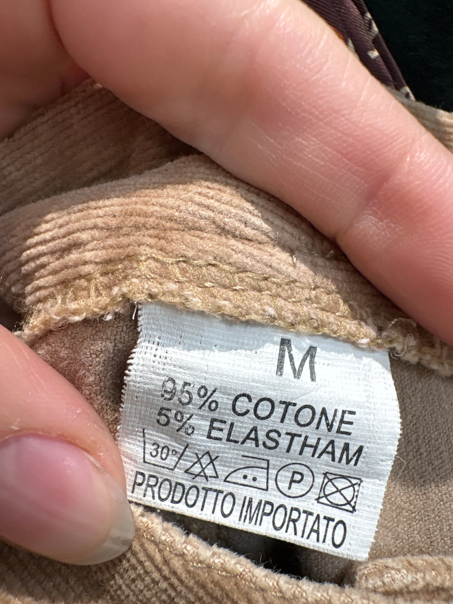 Pantaloni camel evazați din corduroy confort modelatori