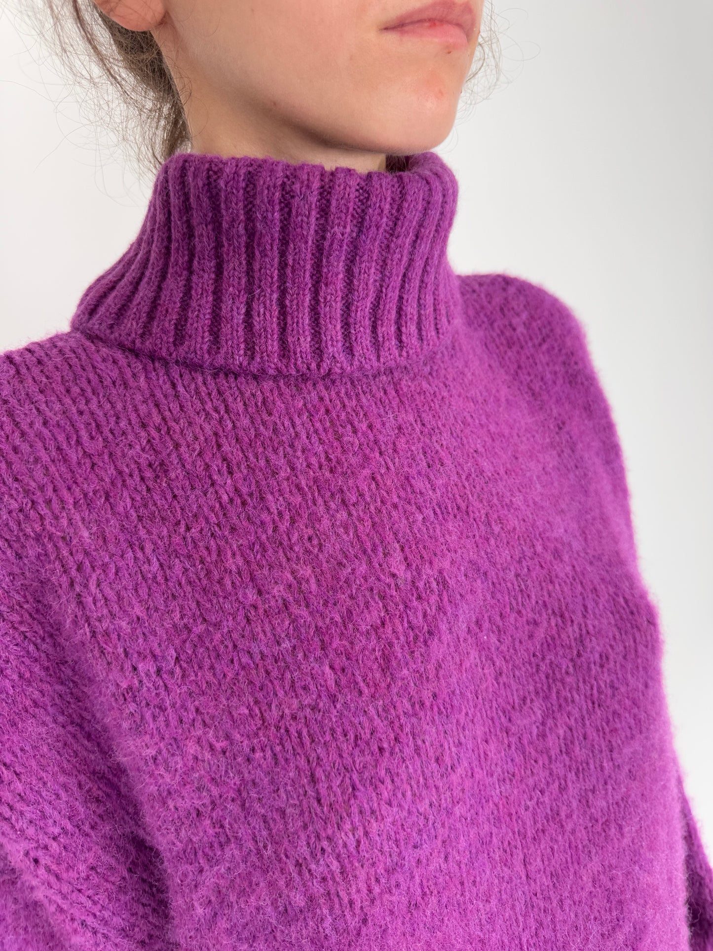 Maleta mulberry purple din mix super pufos plin de lana cu mânecă căzută