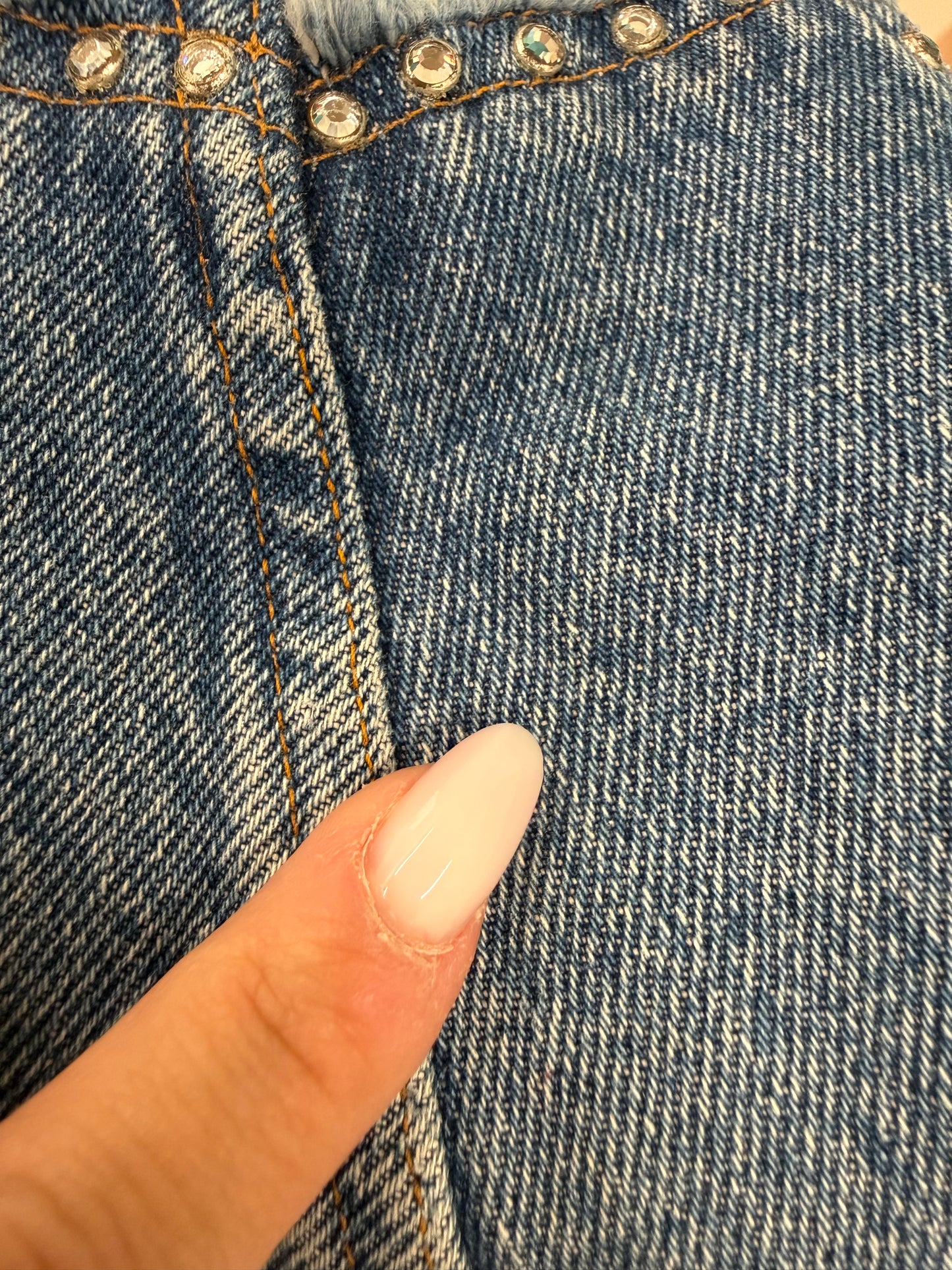 Jeans vintage petite Blumarine de vară cu aplicații în croi super revenit în trend