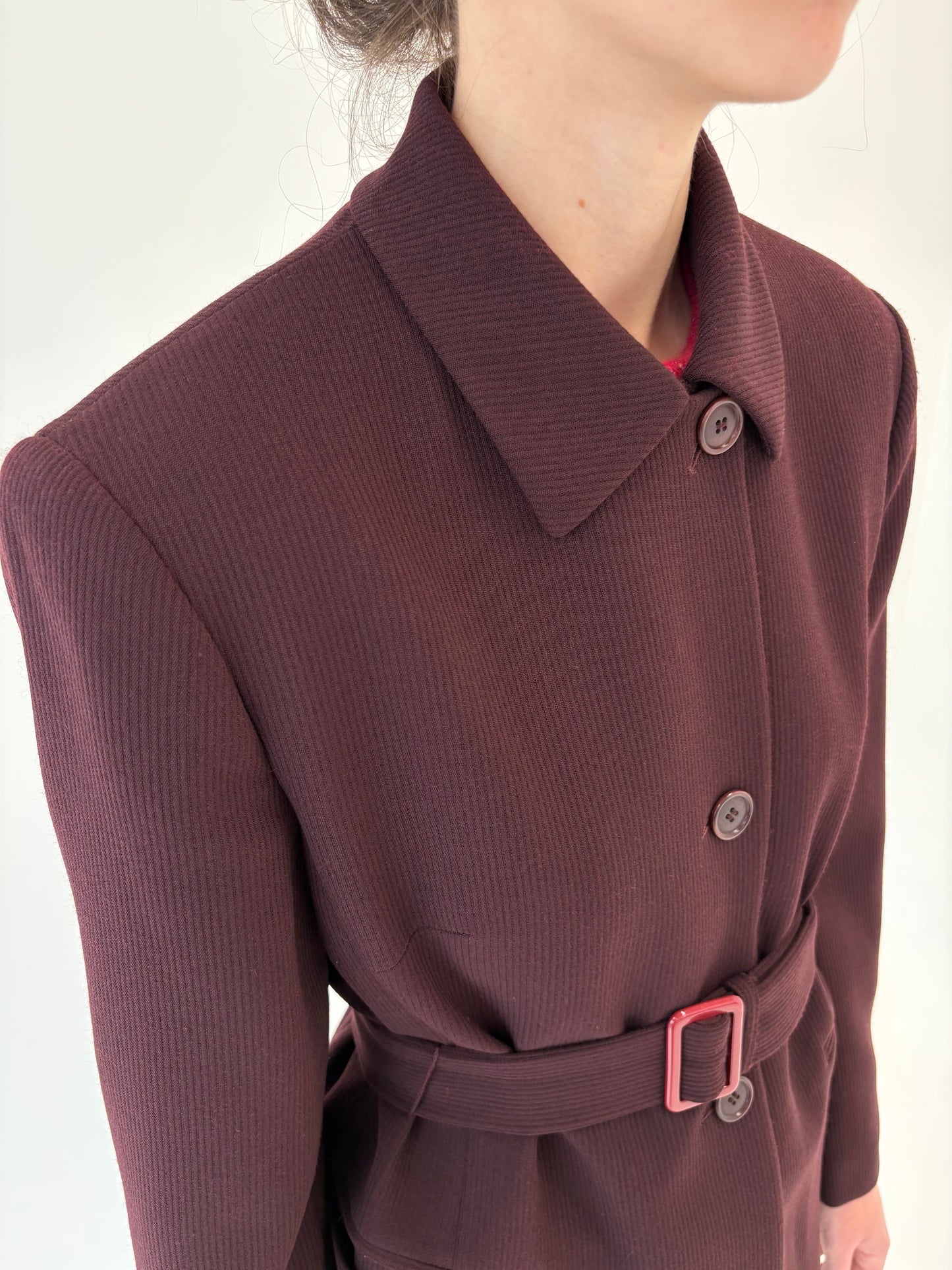 Jacheta dark burgundy cu talie marcată din stofă de lana extrafina