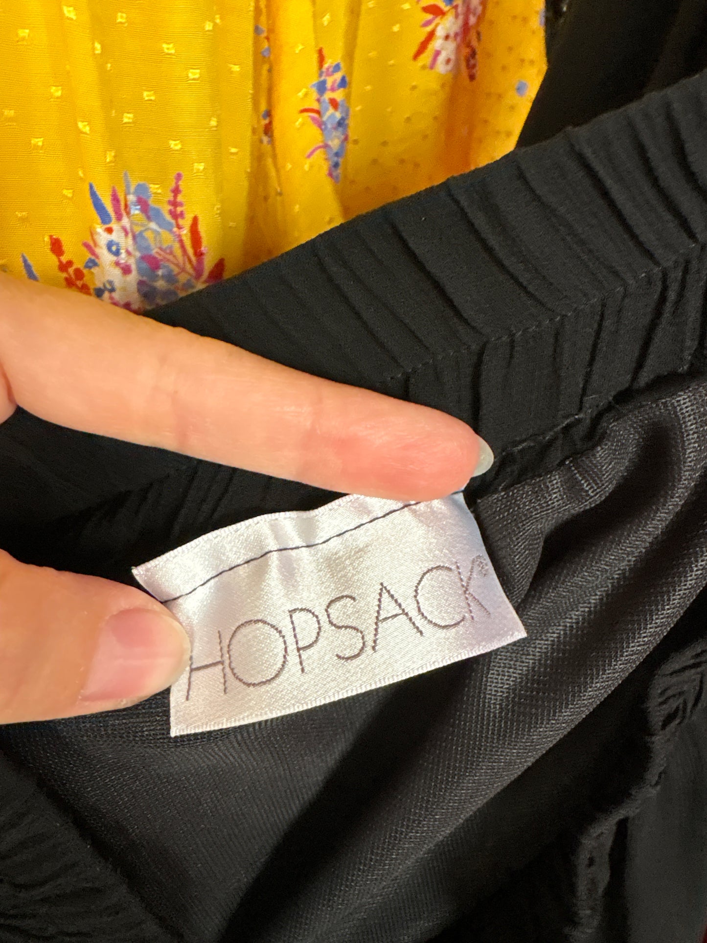 Fustă neagră din Georgette de mătase naturală de la zi la seară