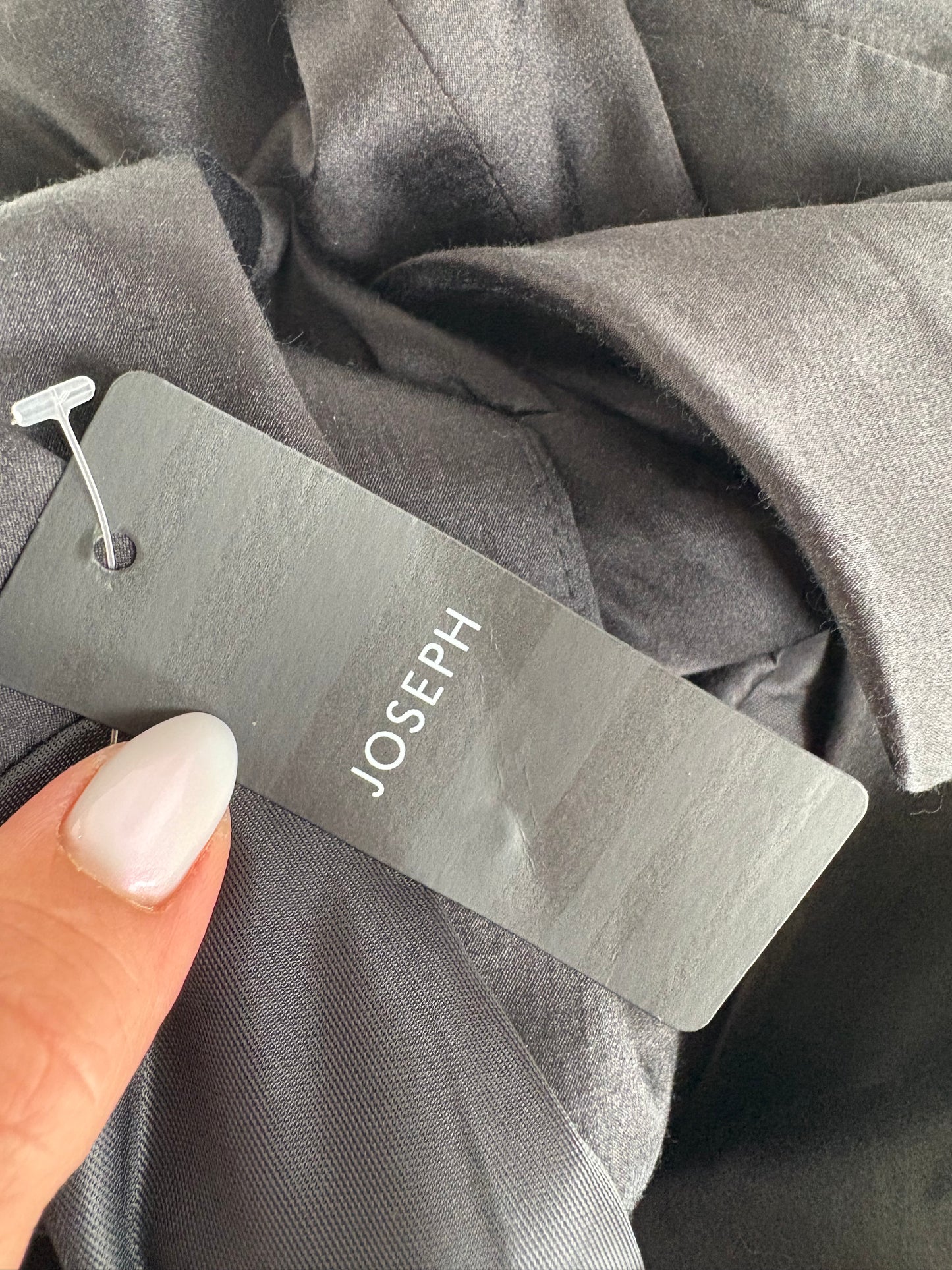 Rochie luxury Joseph nouă din mătase naturală în croi chic atemporal