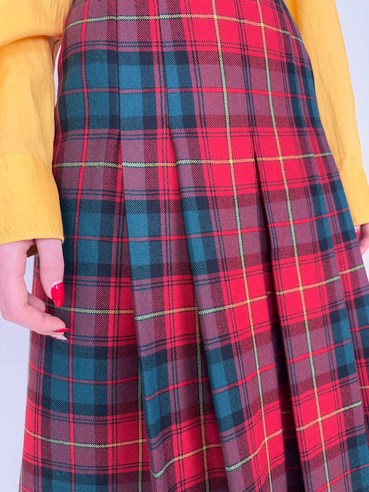 Fustă plisată cu talie înaltă marcată din Tartan excepțional de lana
