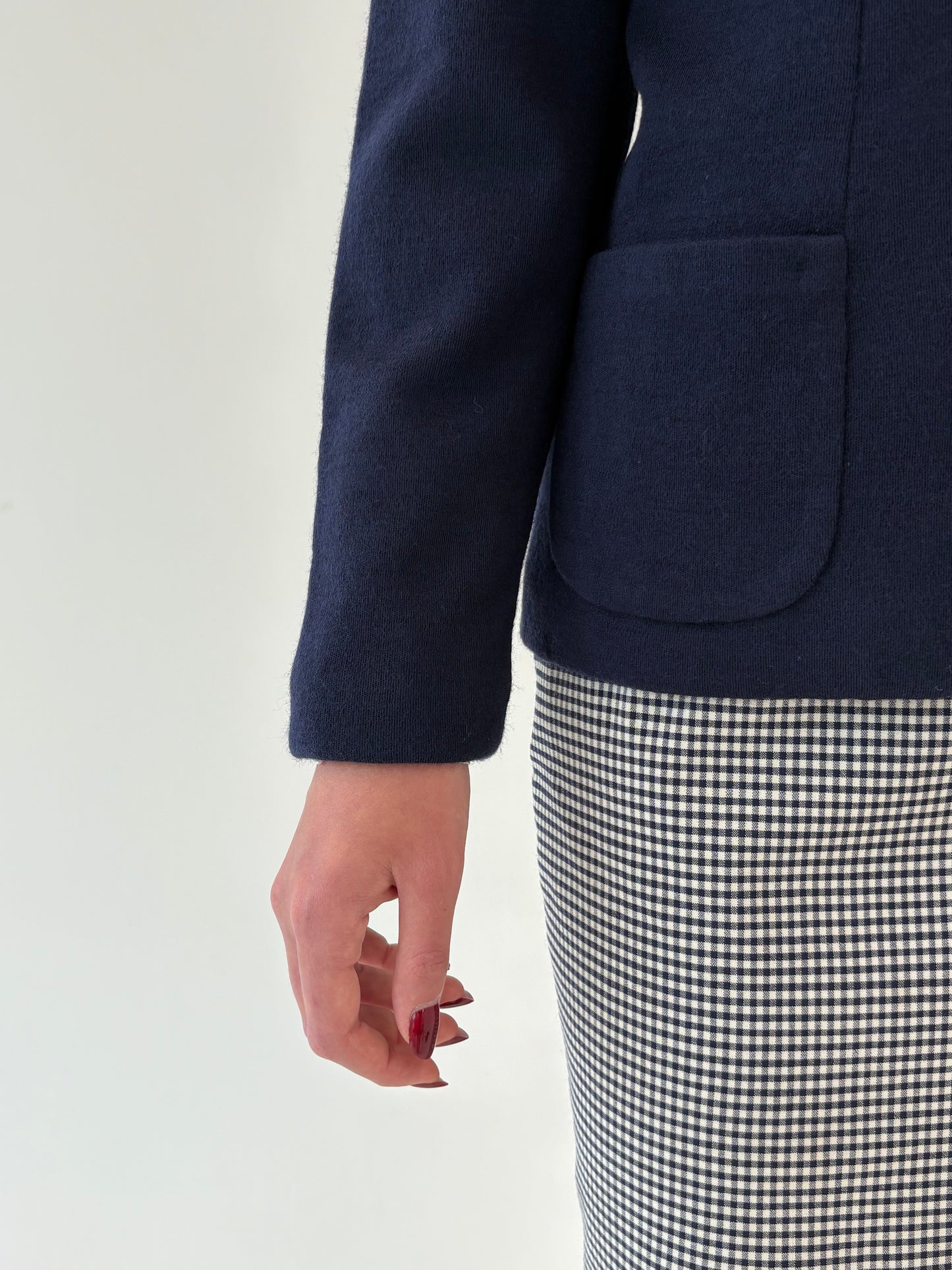 Sacou vintage Navy în croi minimalist din jerse de lana