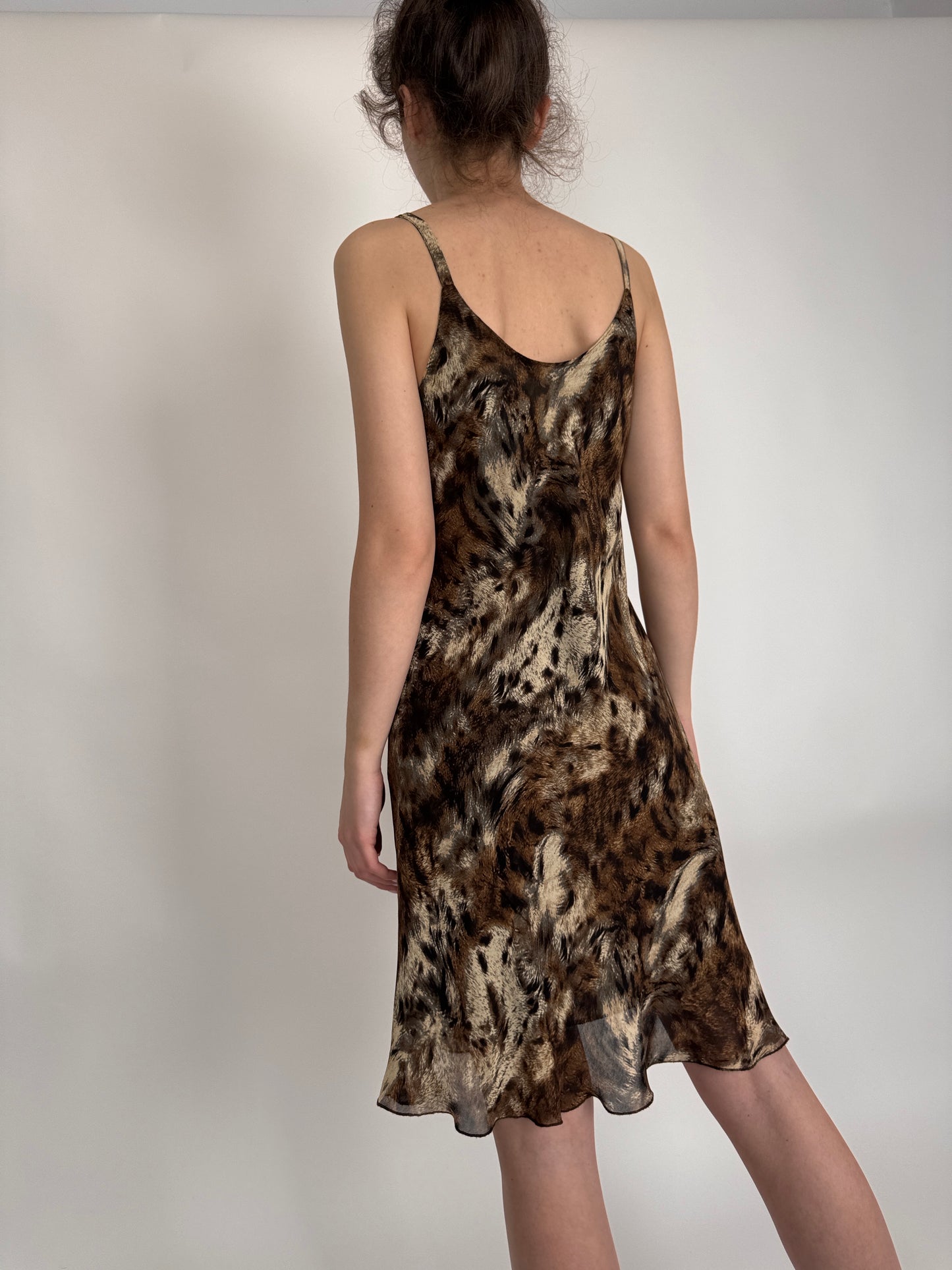 Rochie animal print tip furou