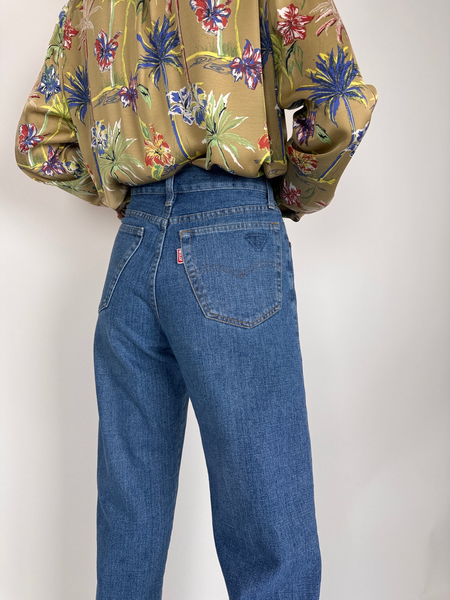Jeanși vintage premium cu talie înaltă classic wash and fit