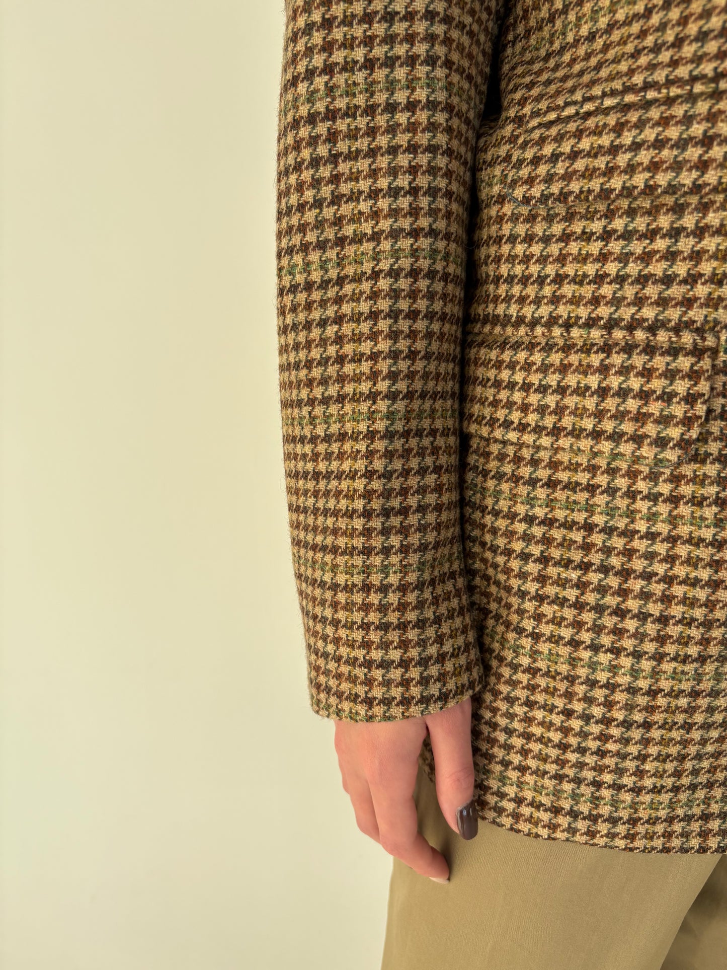 Sacou camel pied de coq în carouri din tweed gros în culori clasice