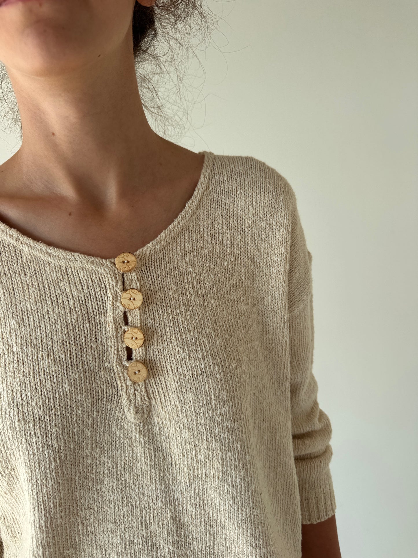 Bluză vintage petite light nude din jerse gros și moale de bumbac cu noduri