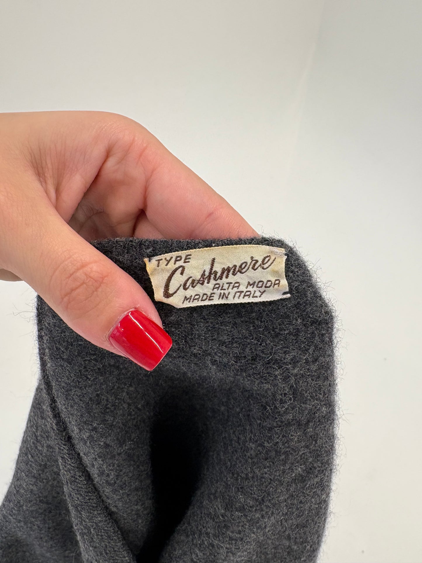 Top Luxury vintage din cașmir multiply italian Alta Moda cu grad redus de peeling