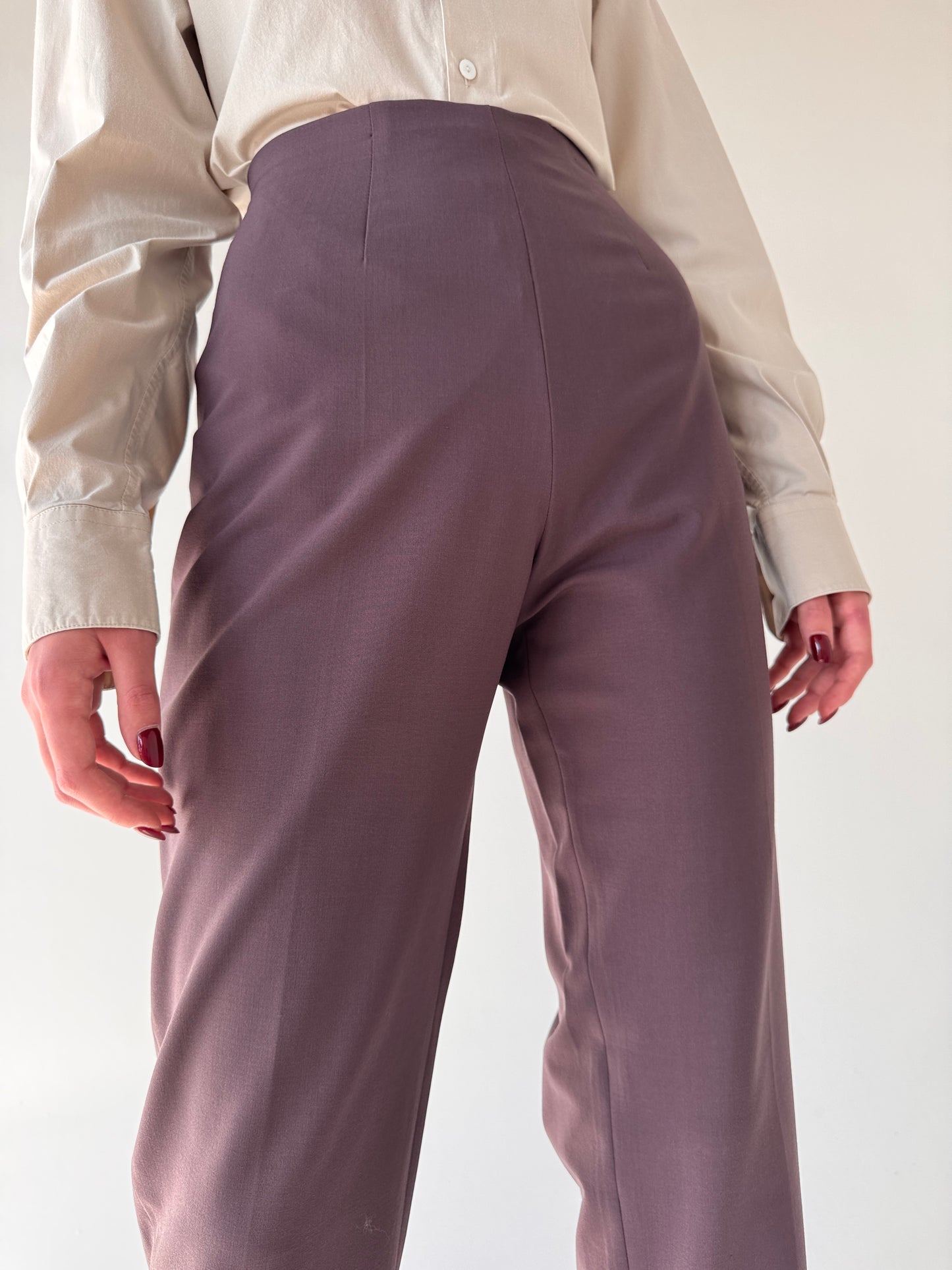 Pantaloni aubergine business petite din lanita extrafina modelatoare
