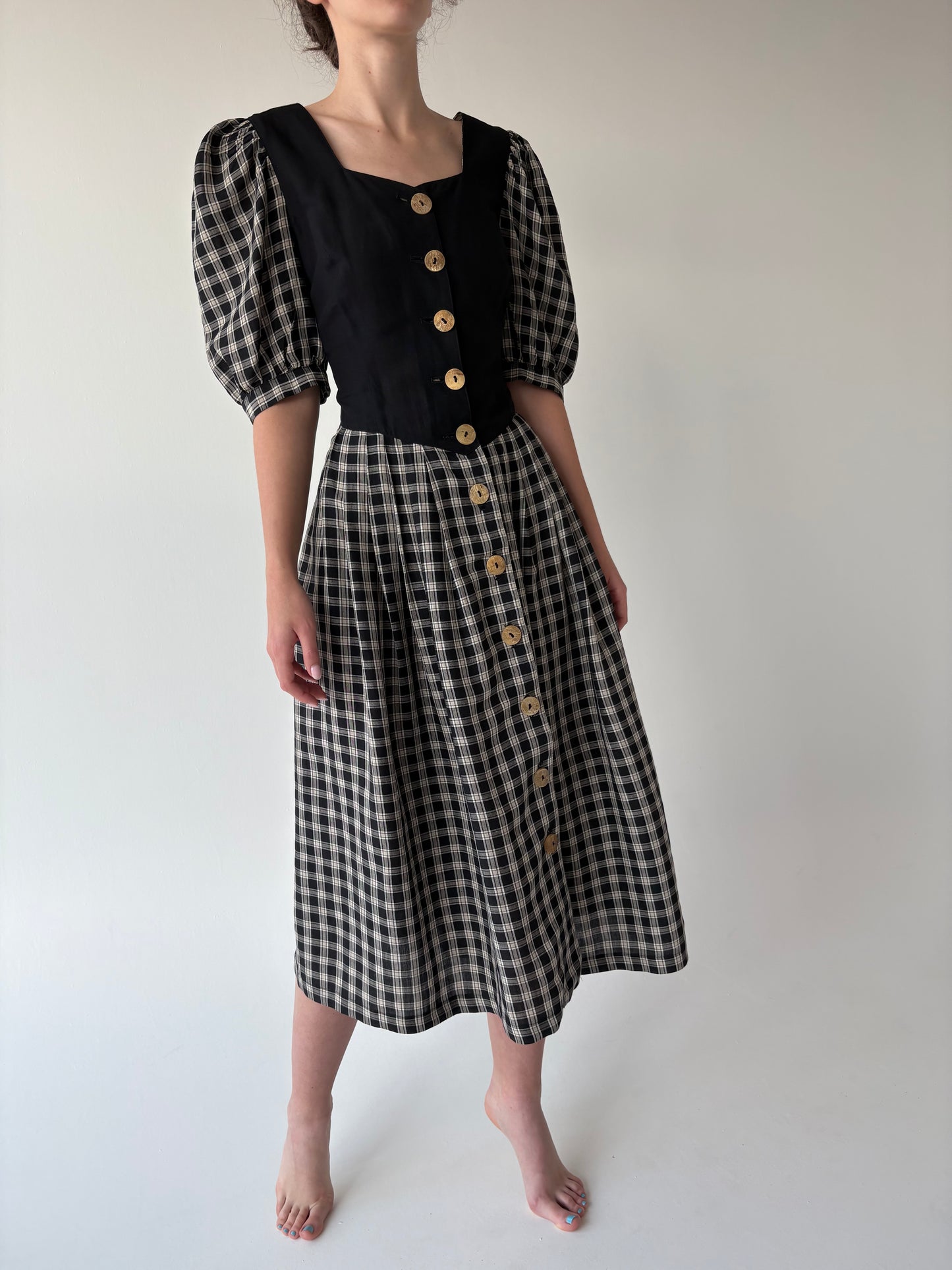 Rochie vintage din pânză cu corsaj și buzunare