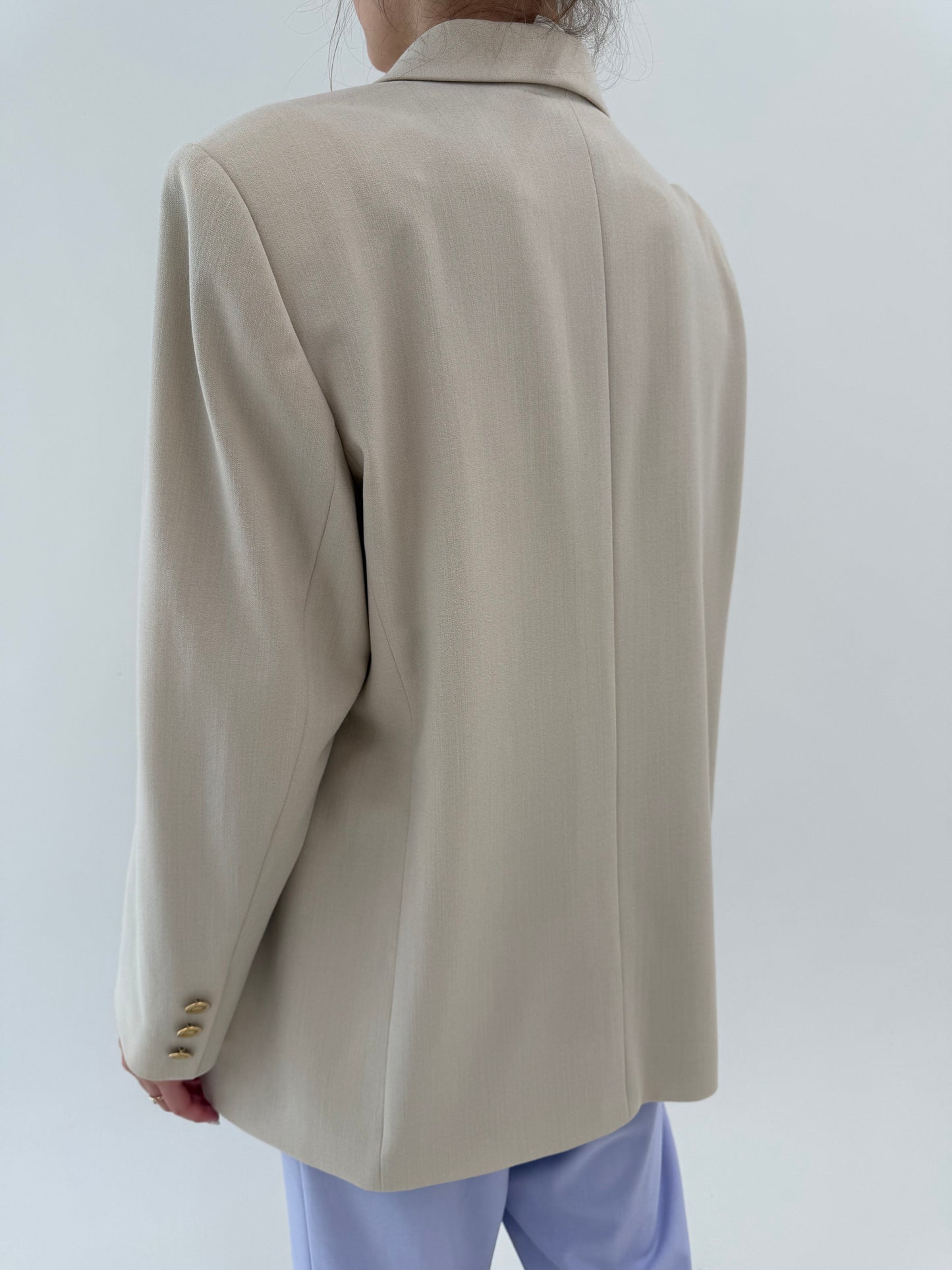 Sacou nude de brand luxury vintage Delmod în croi clasic