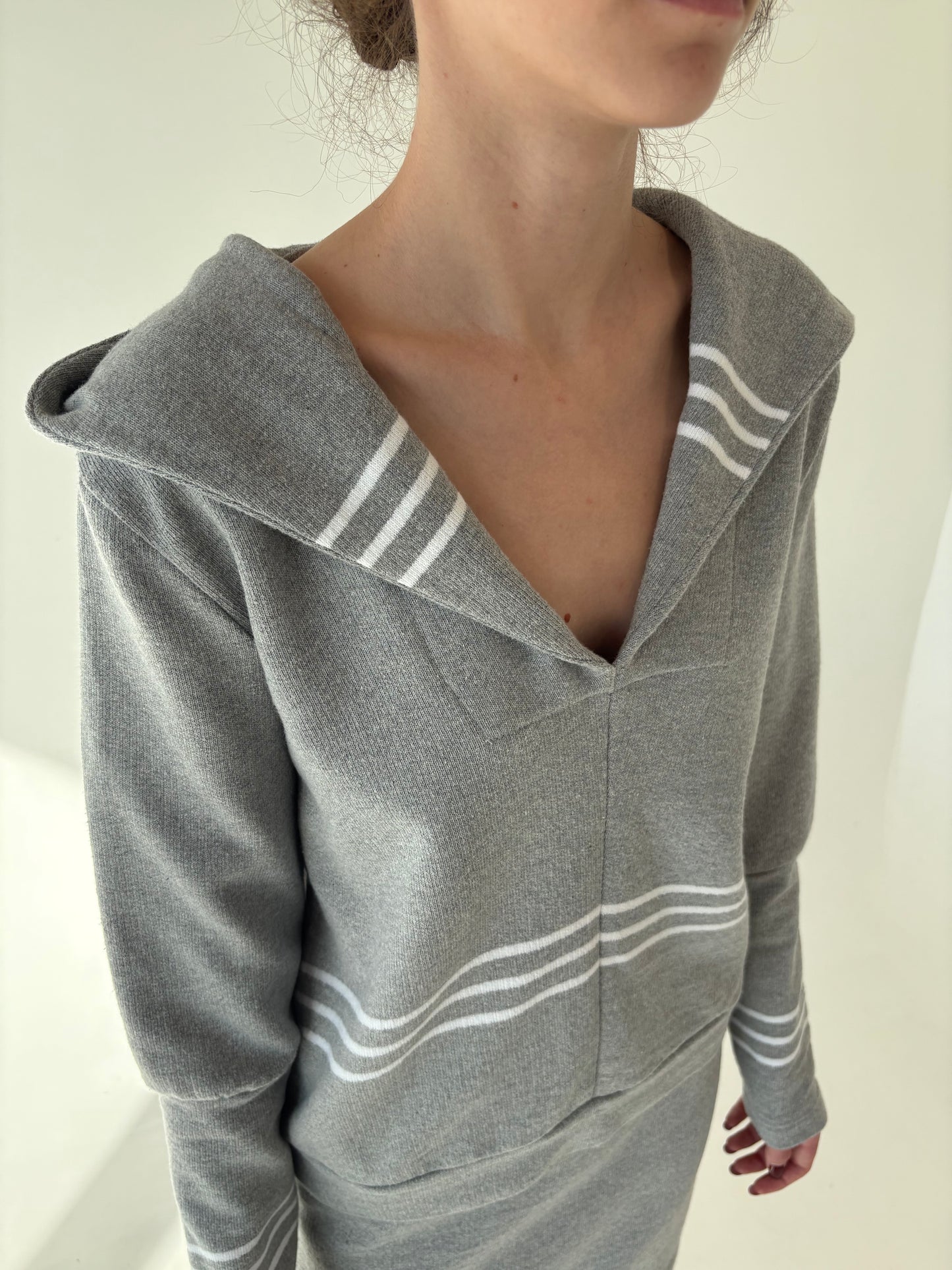 Set în stil Thom Browne din jerse de gramaj mare din bumbac