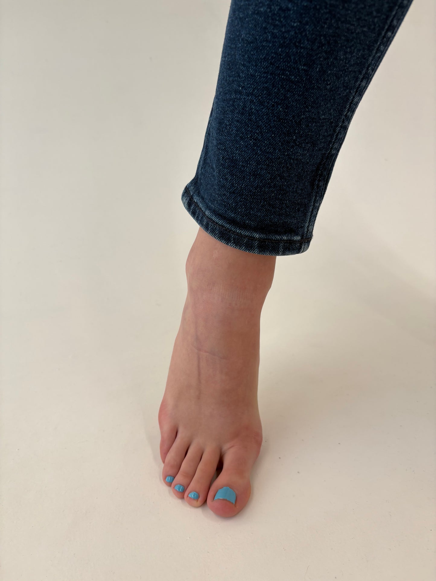 Jeans tall Calvin Klein modelator clasic wash cu talie ultra înaltă
