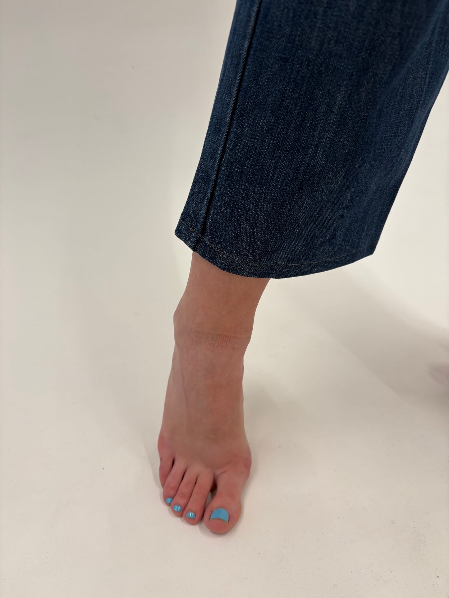 Jeans Armani dark wash plin straight leg