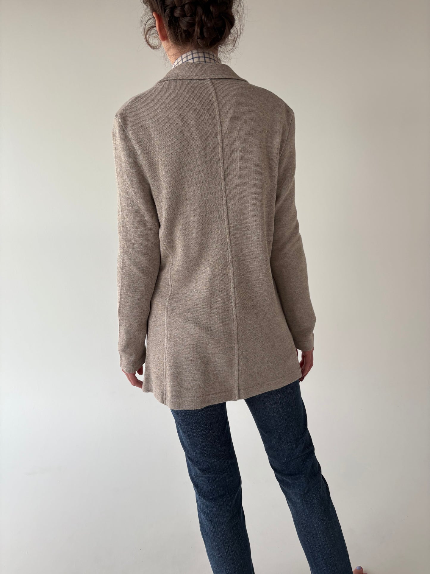 Sacou de brand luxury Madeleine light warm gray din jerse din mix de lana