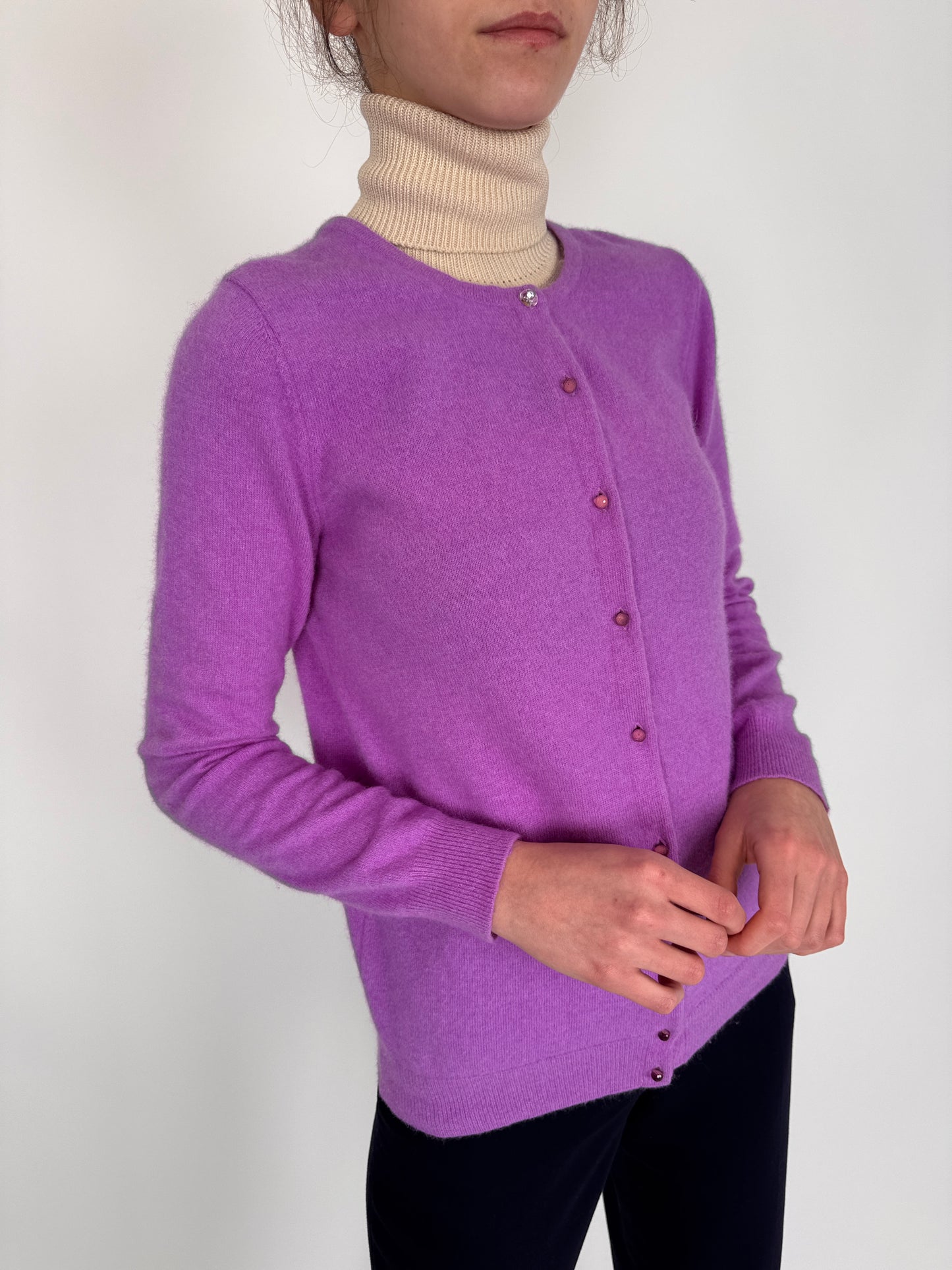 Cardigan lilac purpole din lana extrafina și Angora