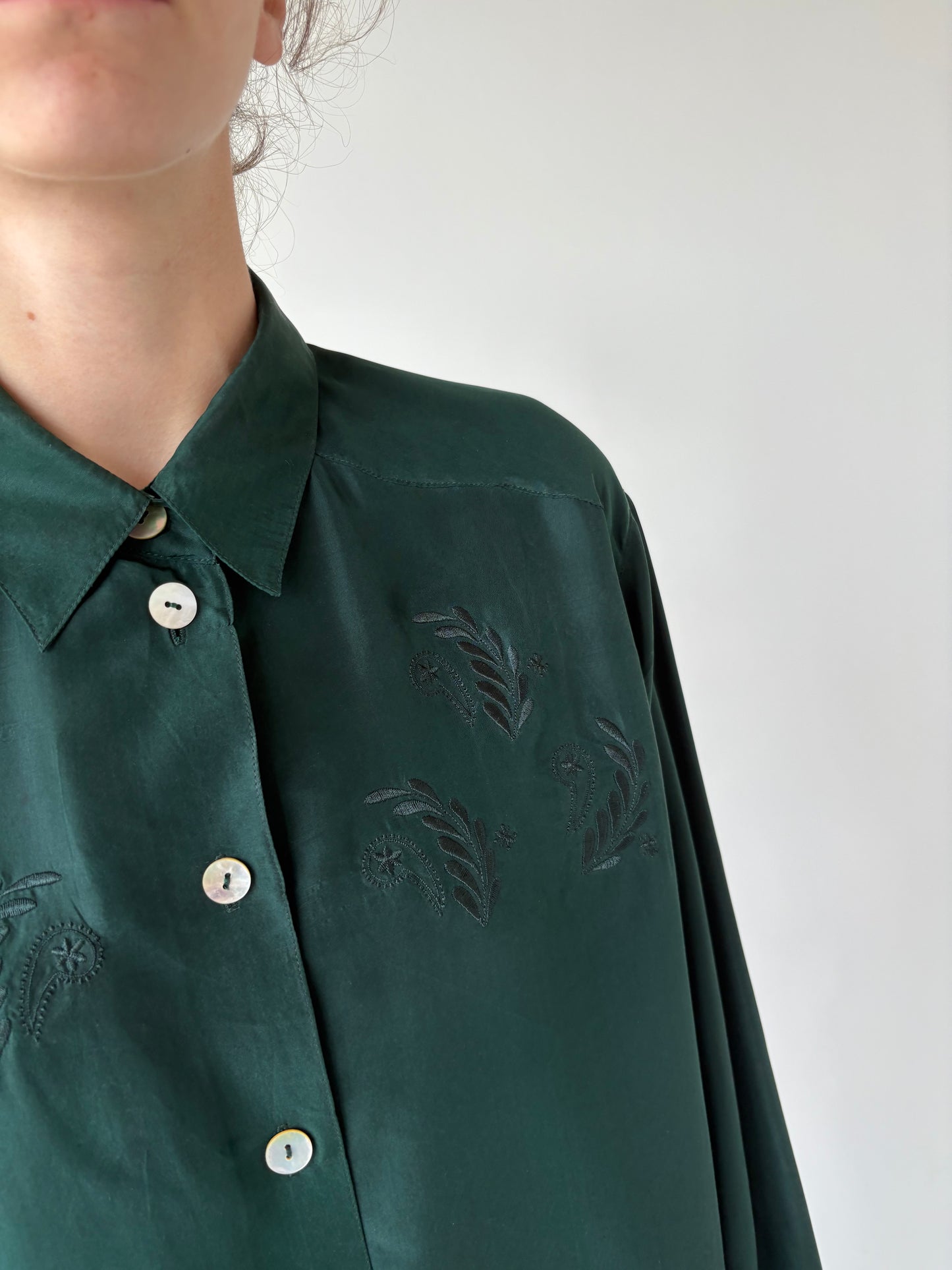 Cămașa vintage dark forest green din mătase naturală