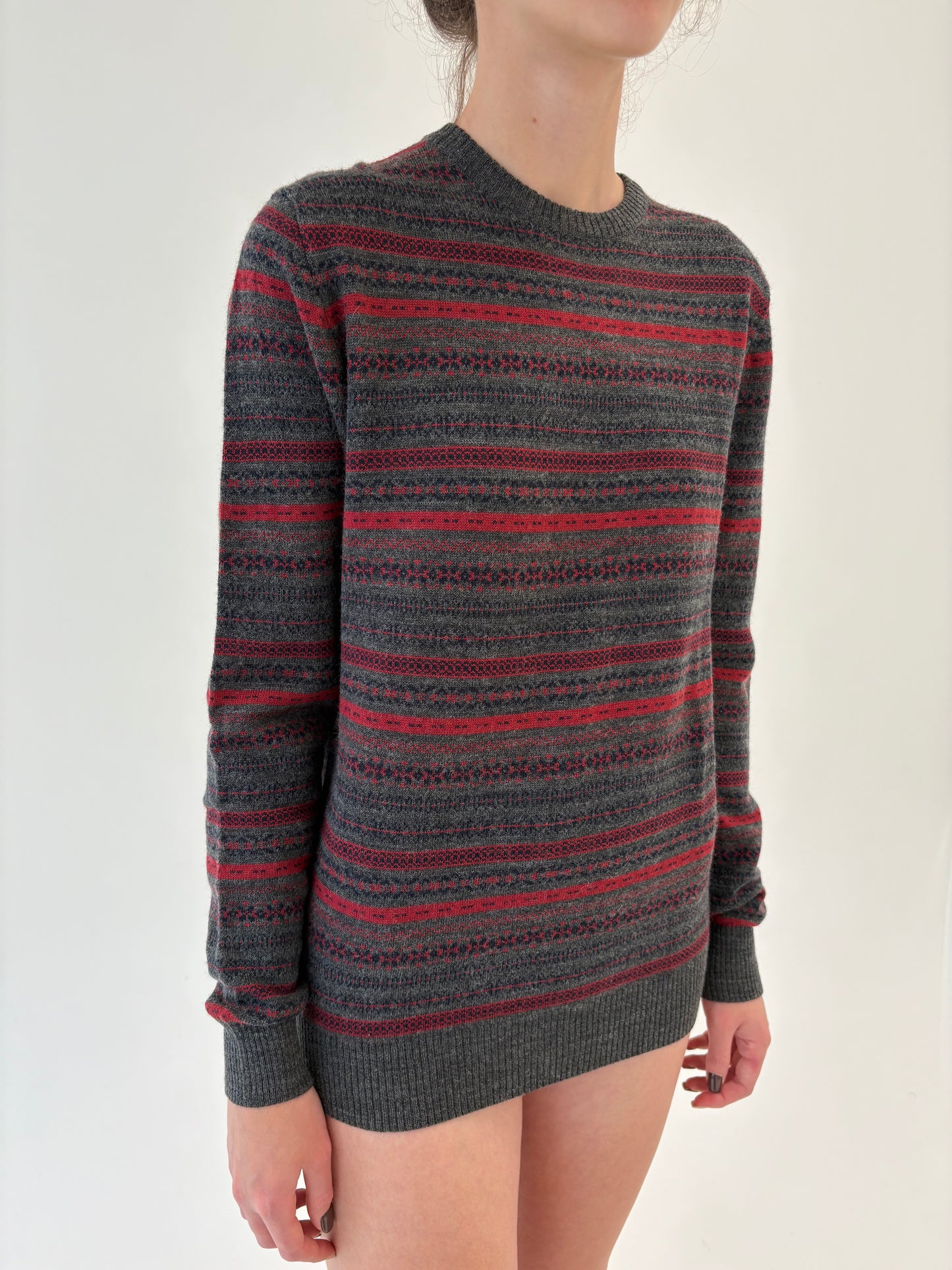 Pulover gros din lana fina cu print burgundy