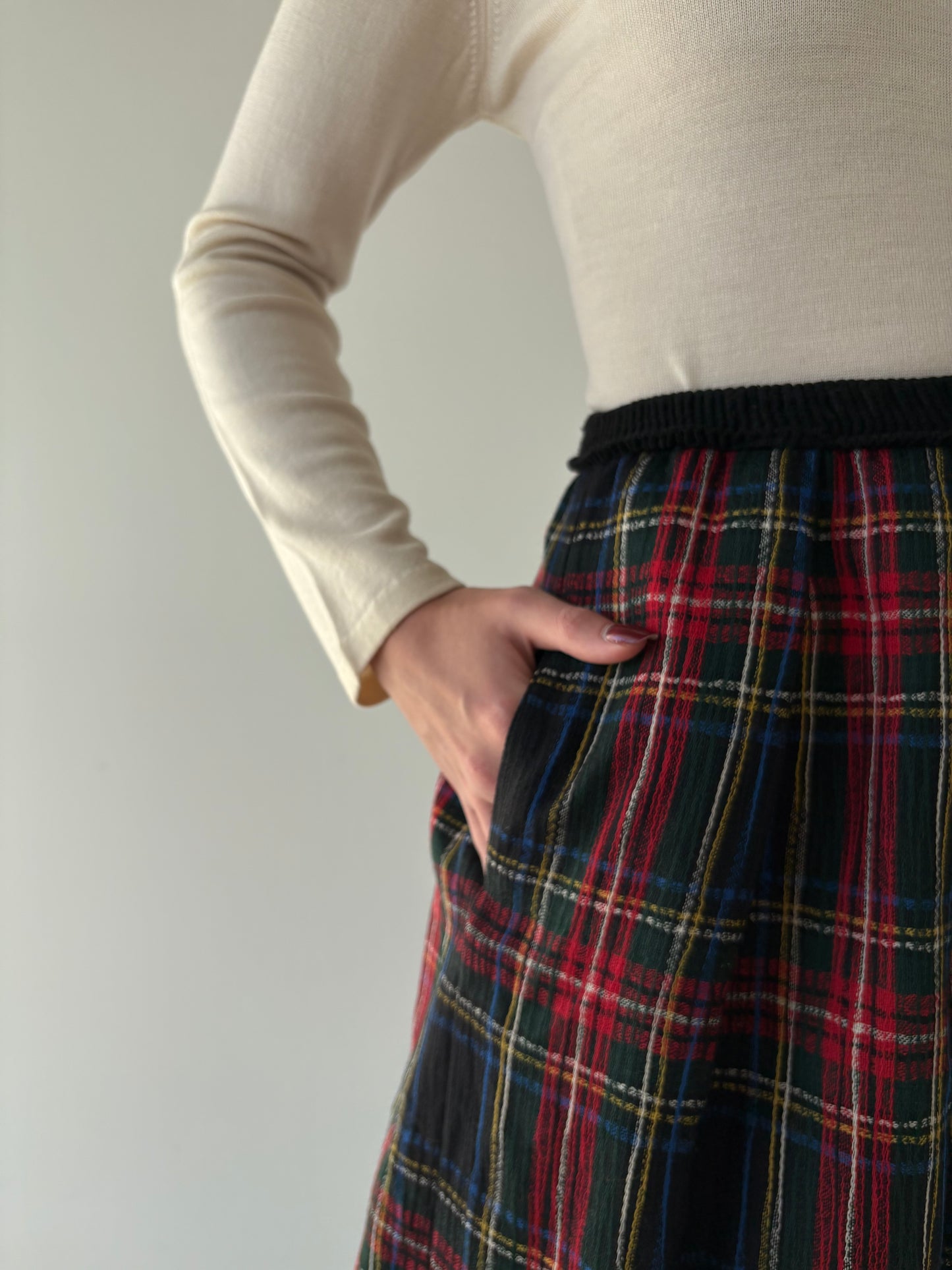 Fustă extrem de amplă din Tartan extrafin de lana cu buzunare