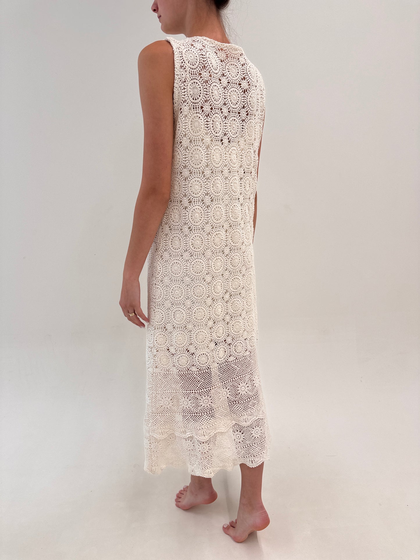 Rochie maxi tall din macrame excepțional lucrat manual cu furou inclus