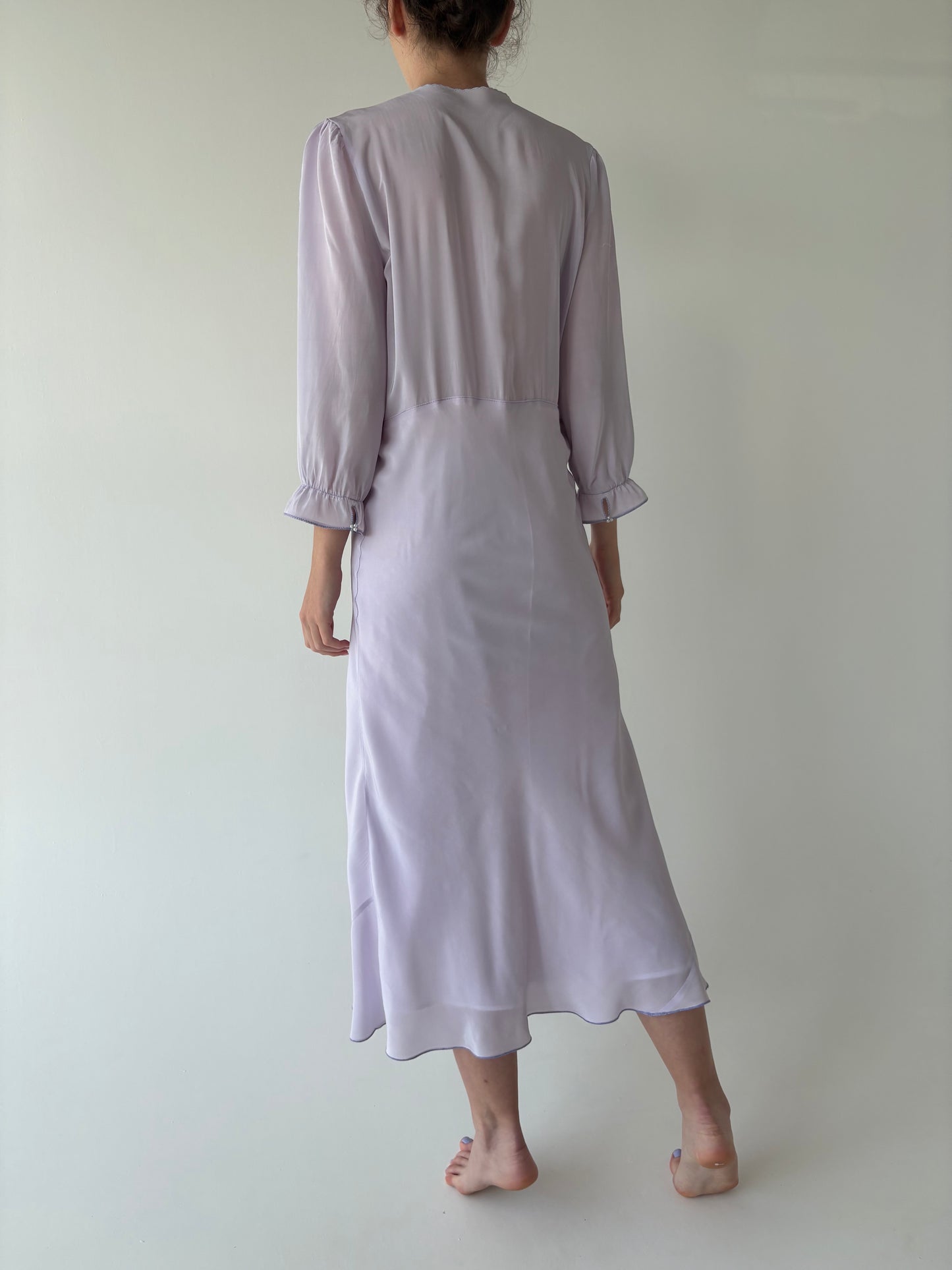 Rochie vintage lavandă sublimă din mătase naturală brodată manual