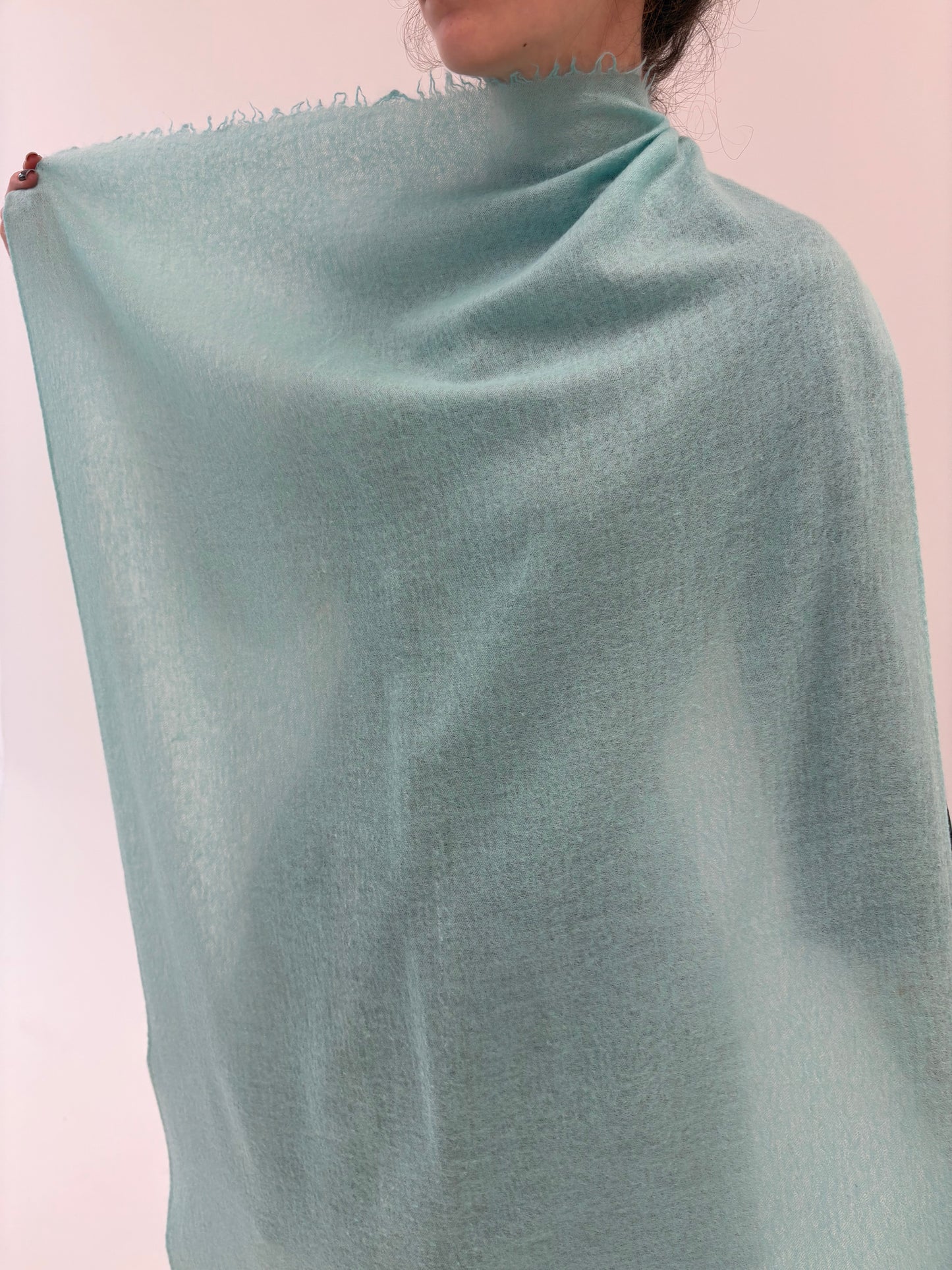 Shawl baby blue din cașmir excepțional