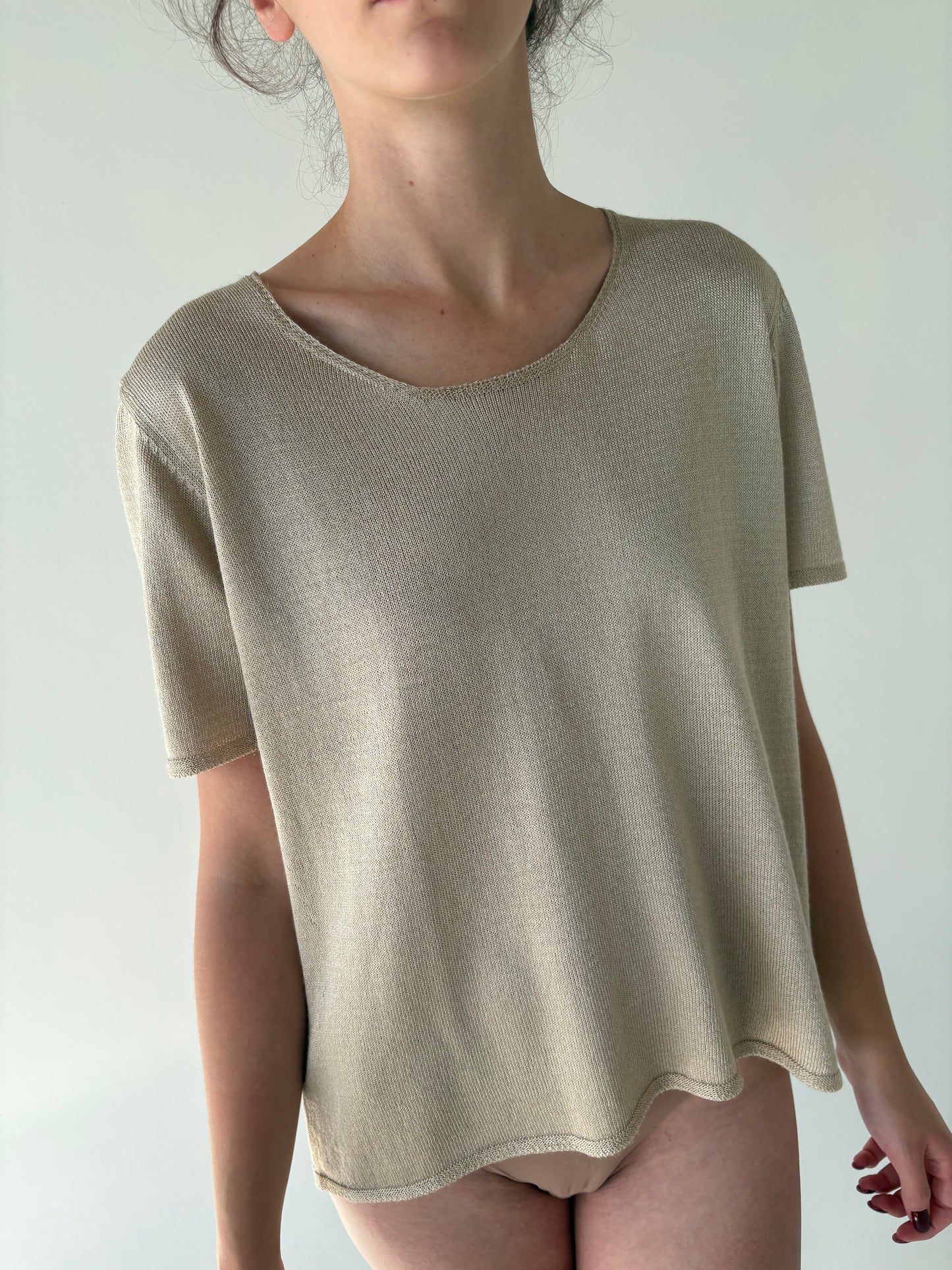 Top vintage sand nude din jerse foarte ușor perlat