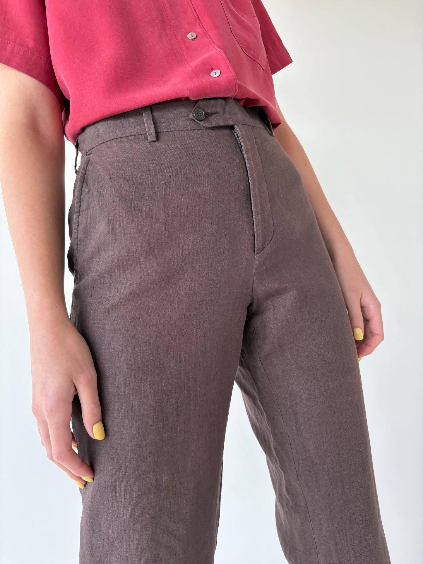 Costum chocolate brown din in in croi actual