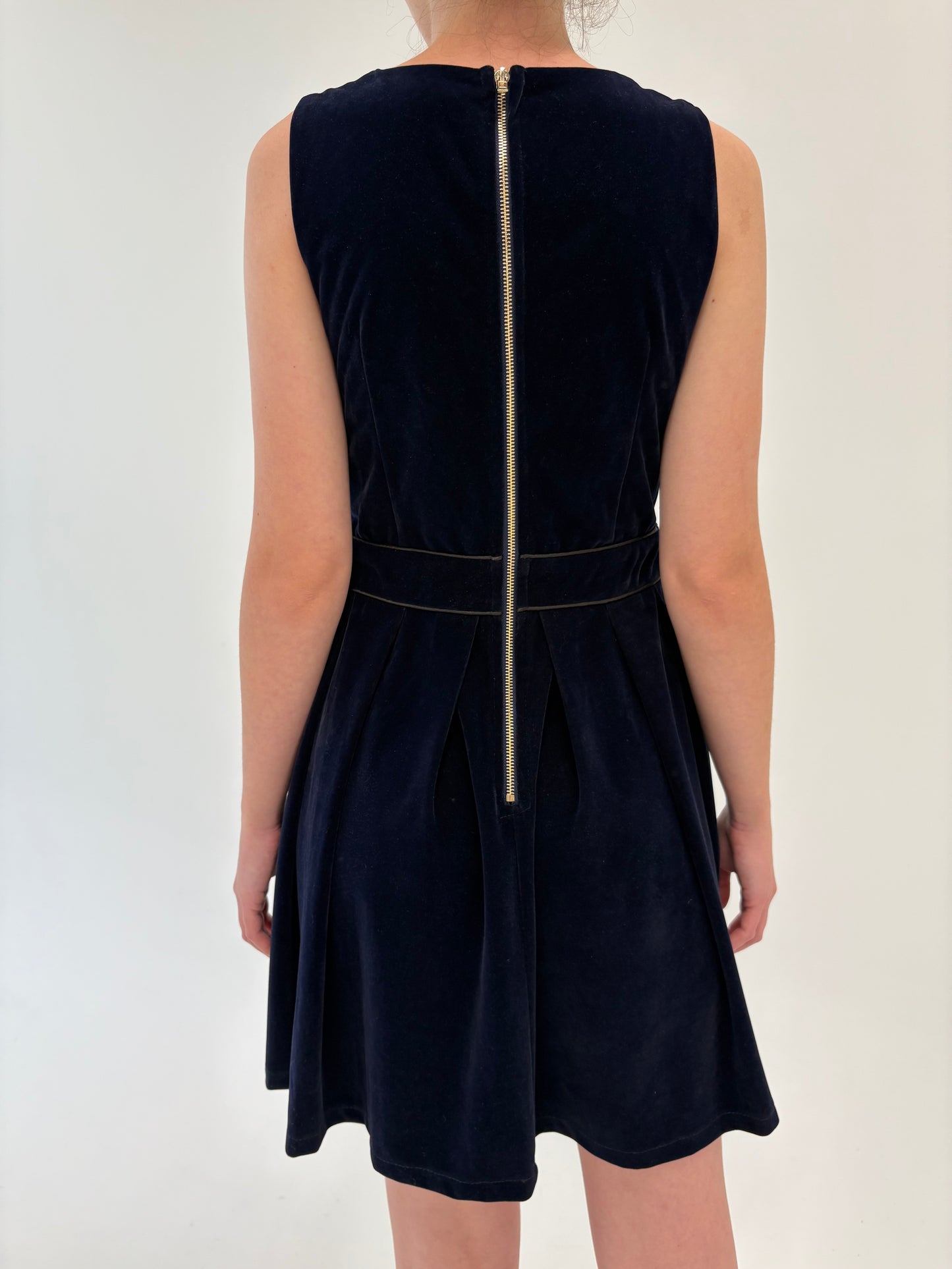 Rochie din catifea midnight blue nouă cu talie marcată