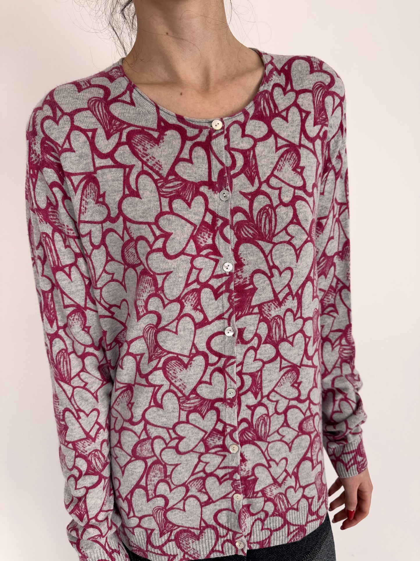 Cardigan cu print magenta din lana merino extrafina