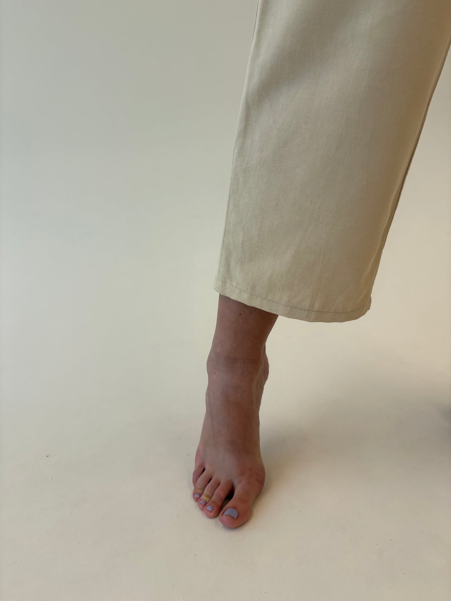 Pantaloni Loro Piana din gabardină de bumbac light nude