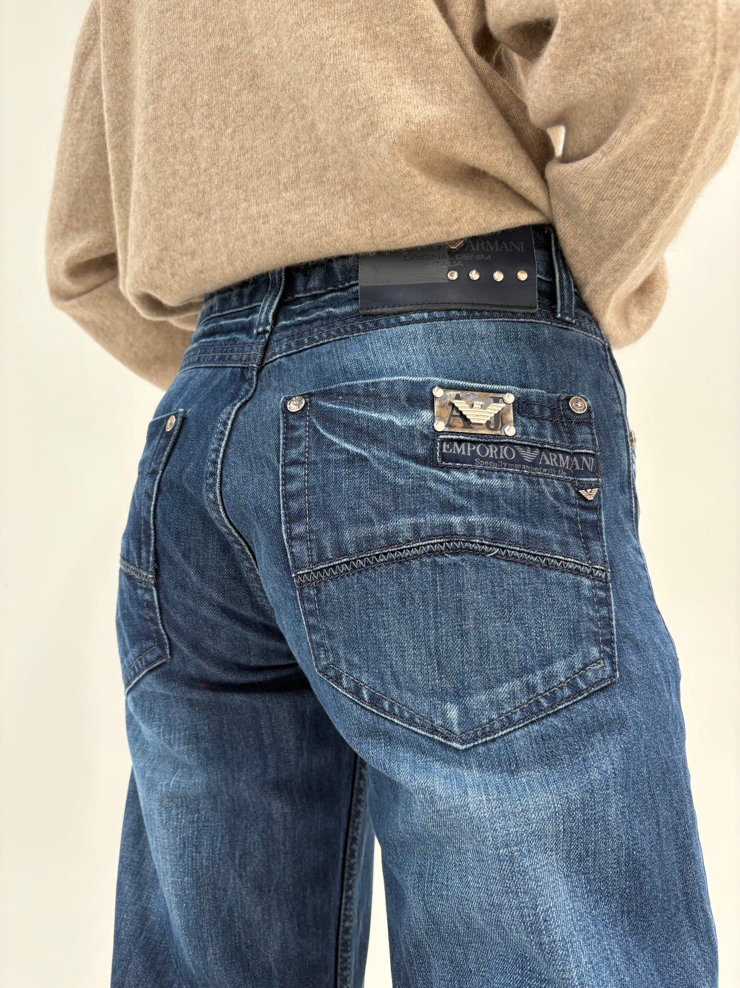 Jeans Armani dark wash plin straight leg