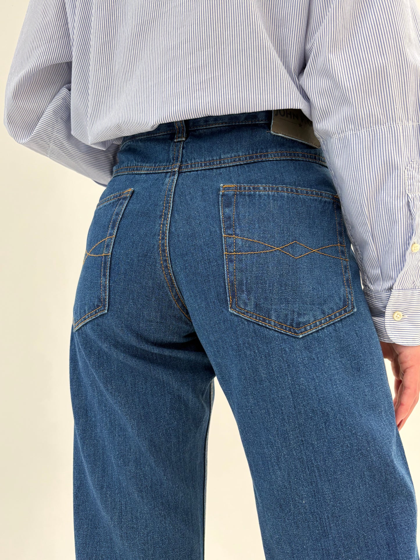 Jeans vintage tall darker wash straight leg