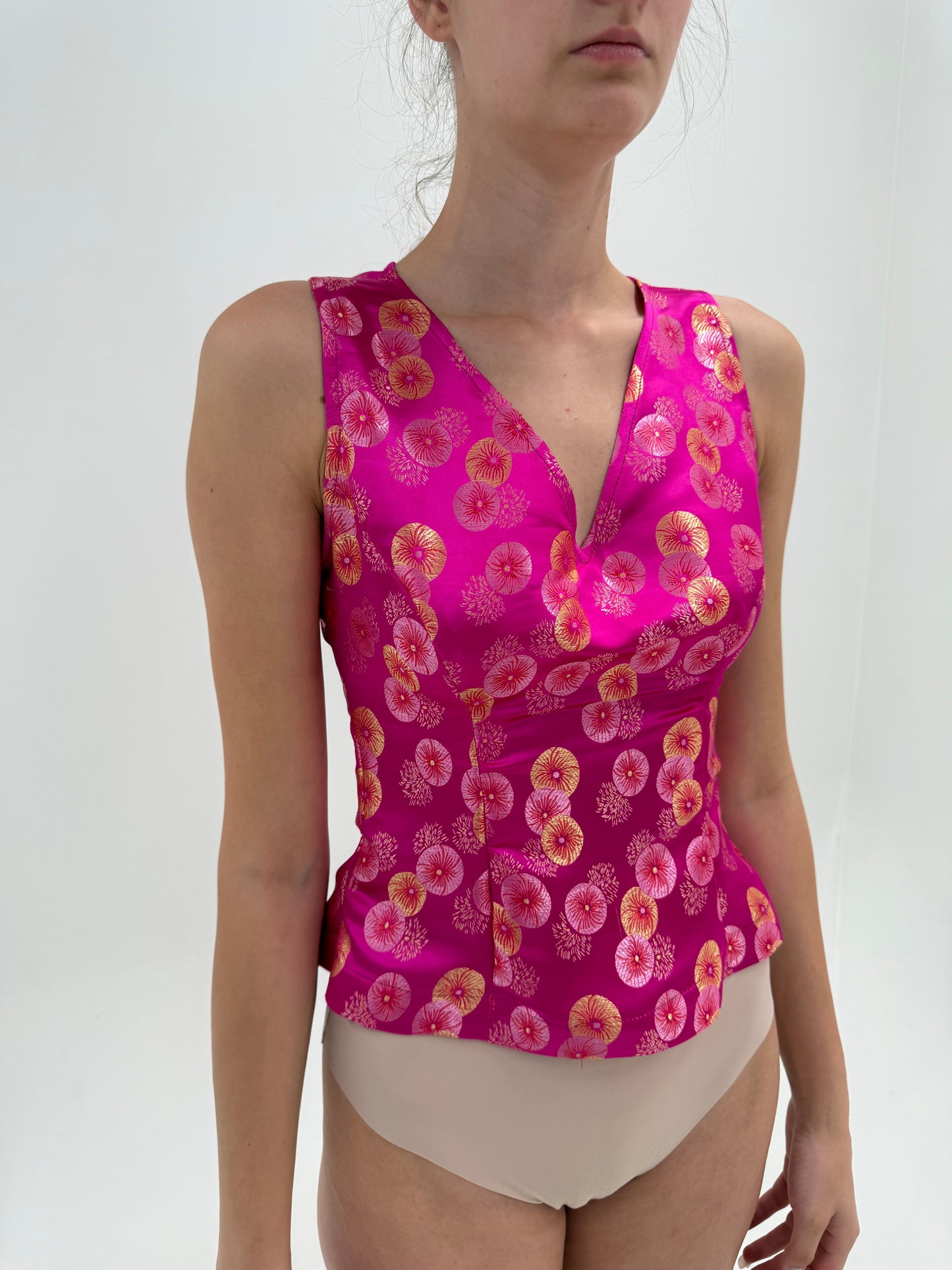 Corsaj fucsia din jacquard de mătase naturală cu influențe asiatice