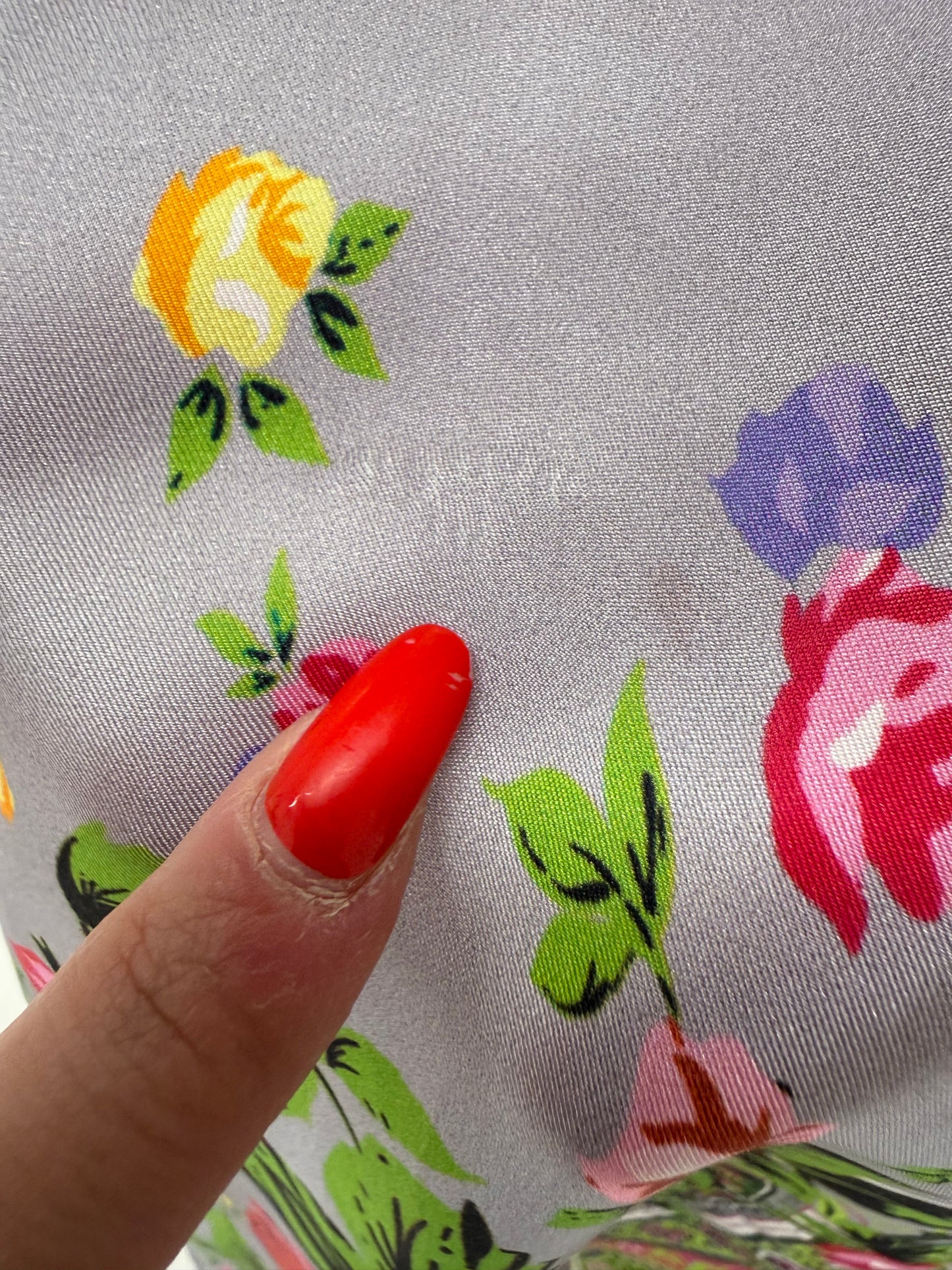 Eșarfă din mătase naturală cu print paisley superb